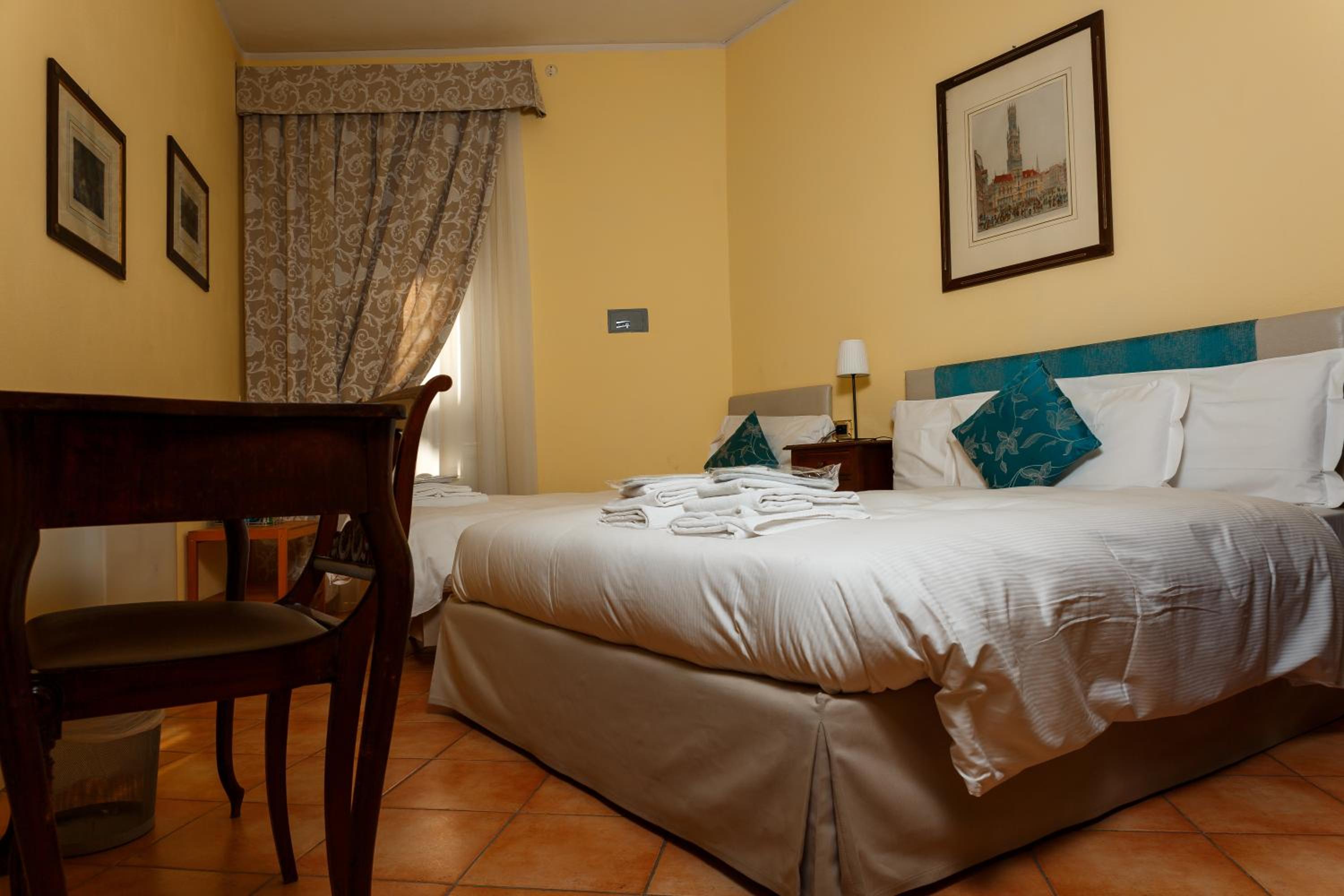 Triple Room - Photo 3