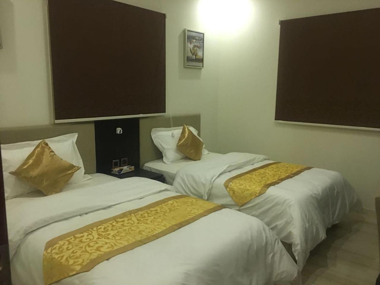 Budget Twin Room photo 3