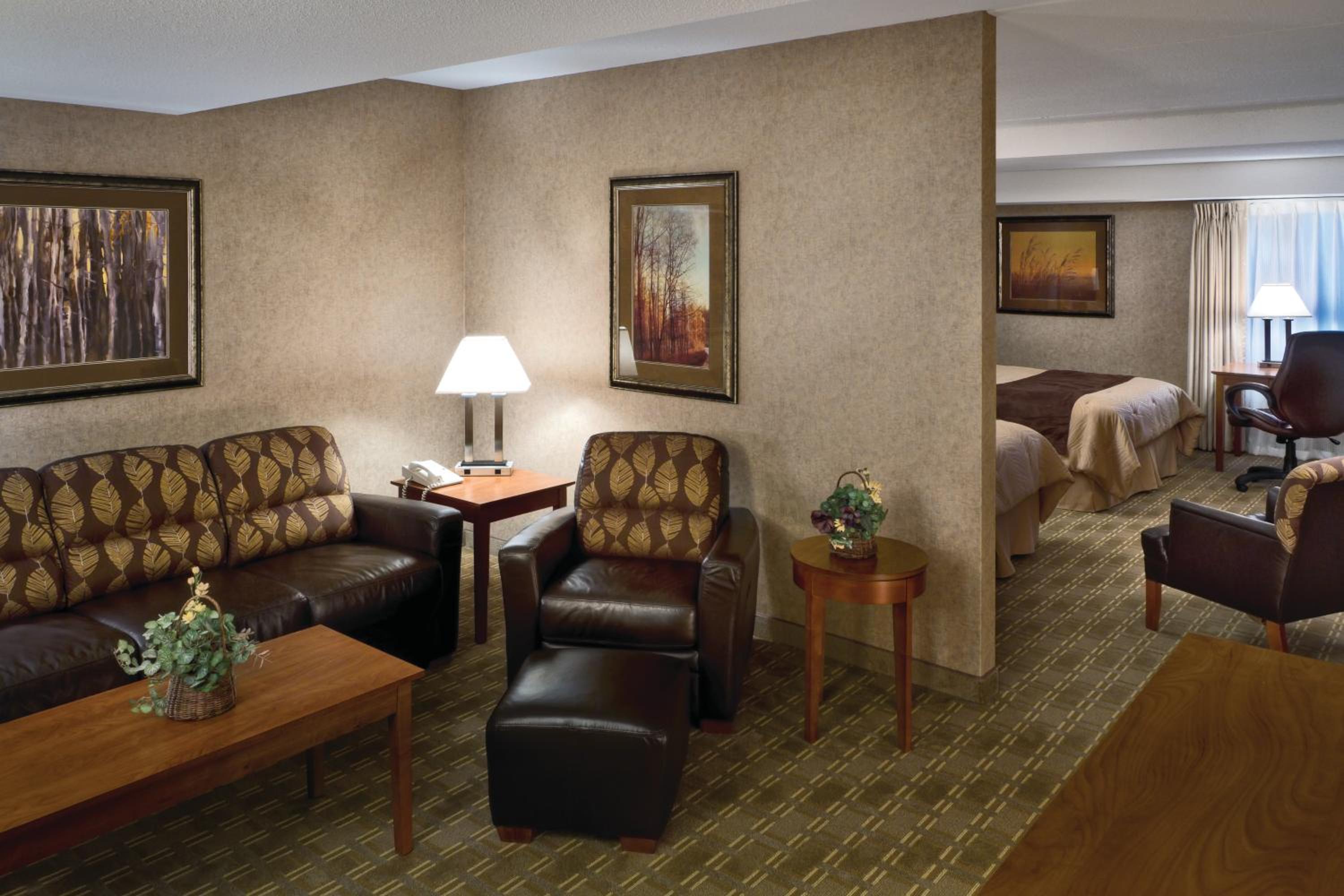 Family Room - Photo 1