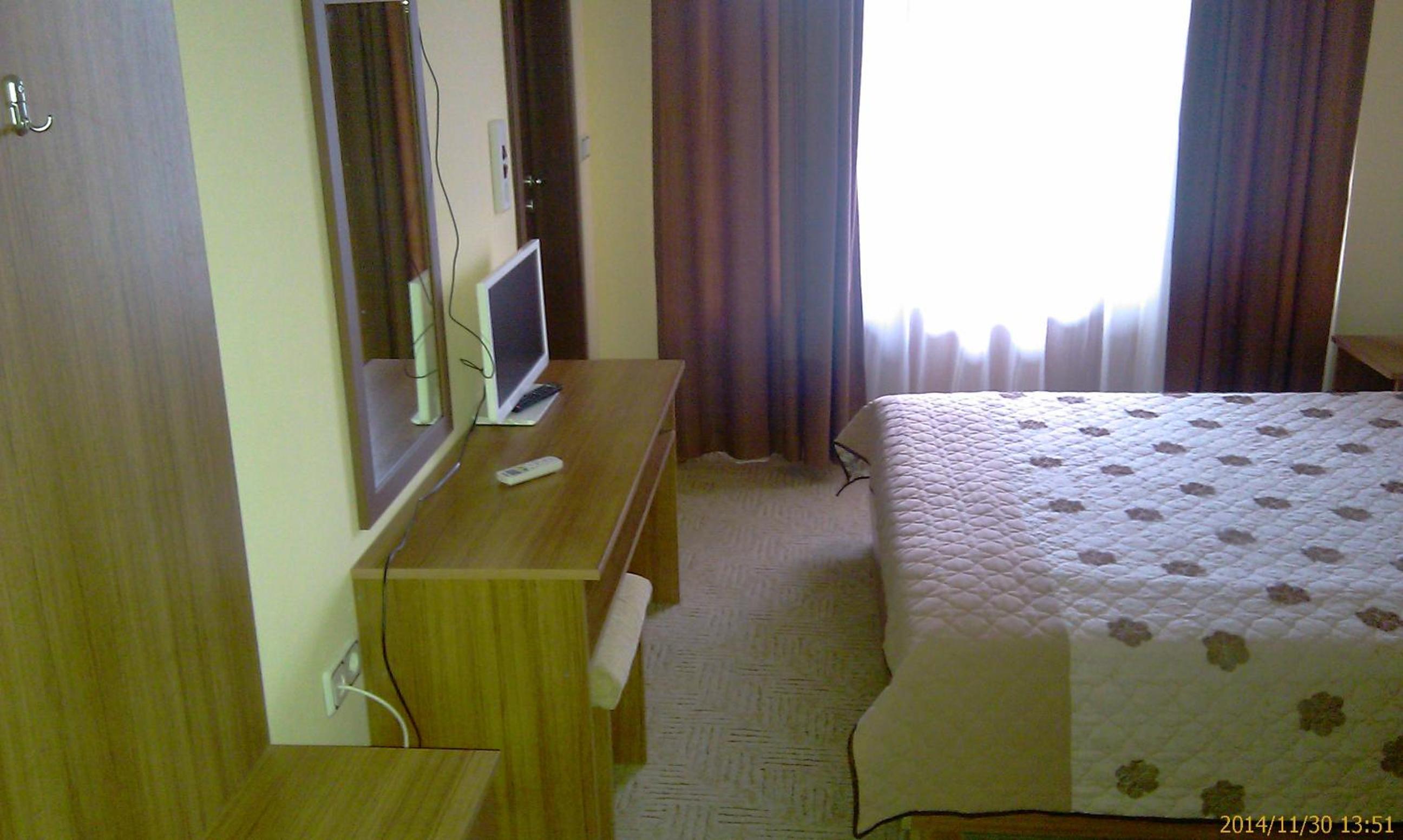 Standard Family Room photo 1