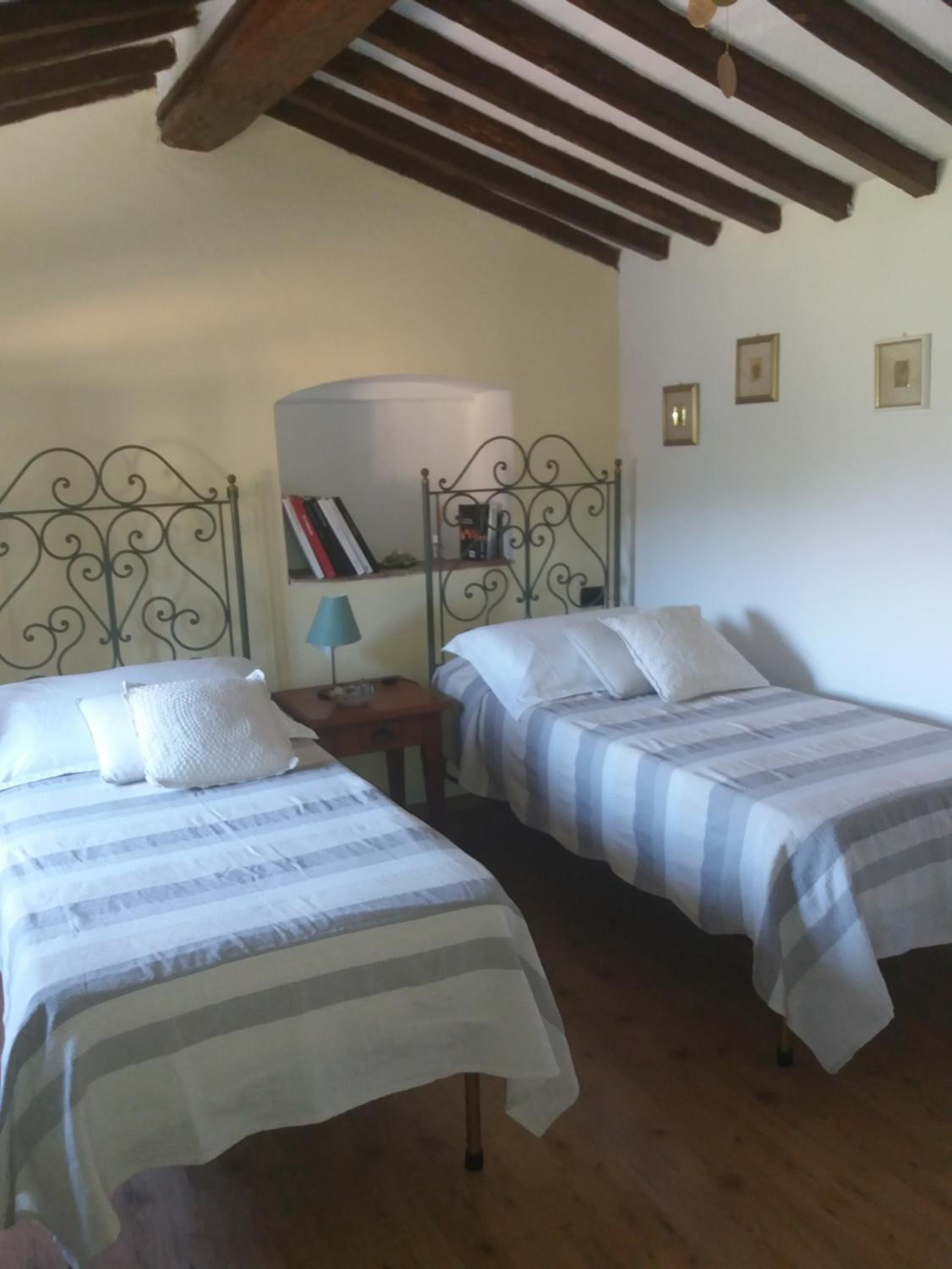 Double or Twin Room - Photo 7