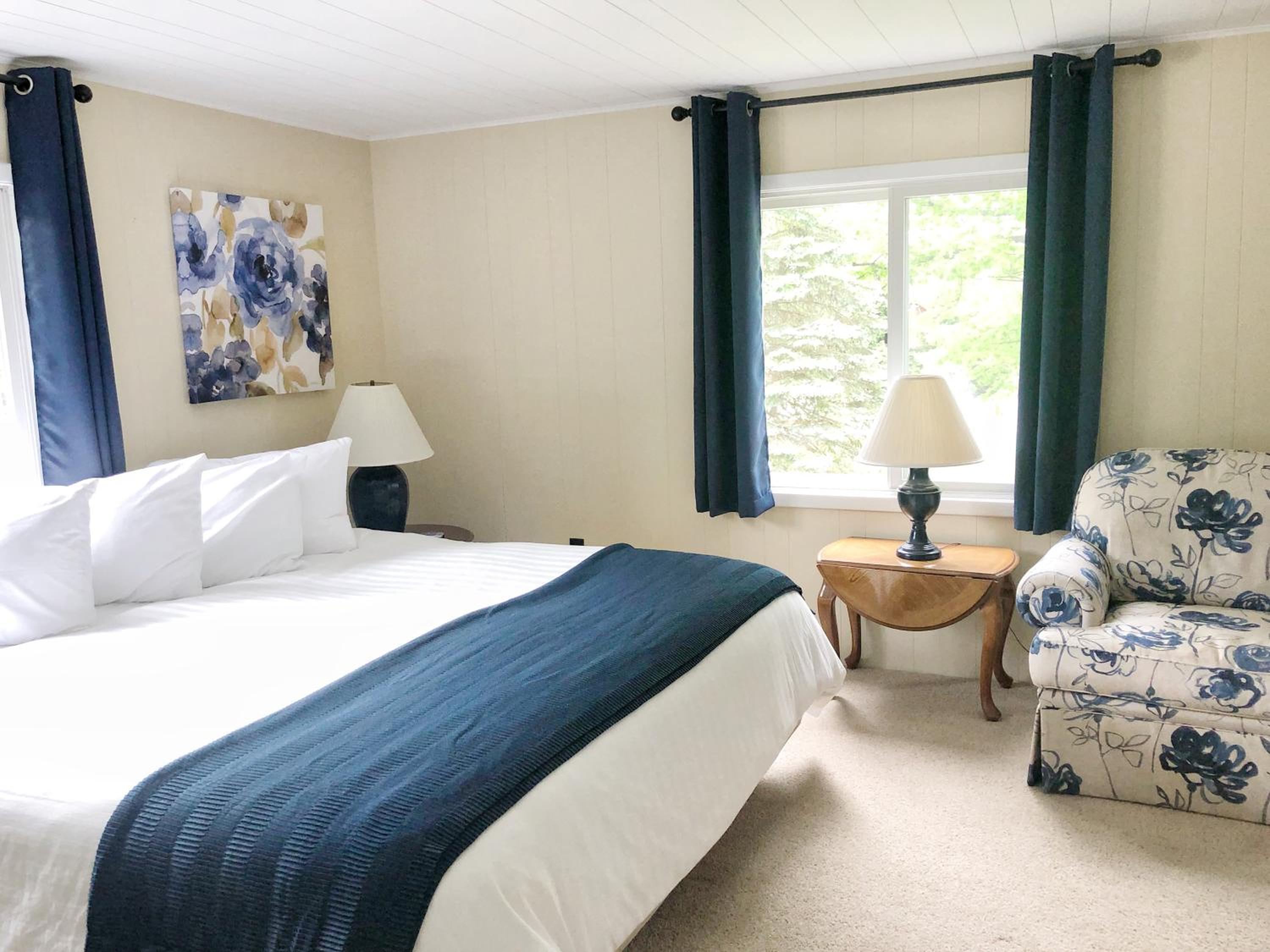 King Room with Garden View