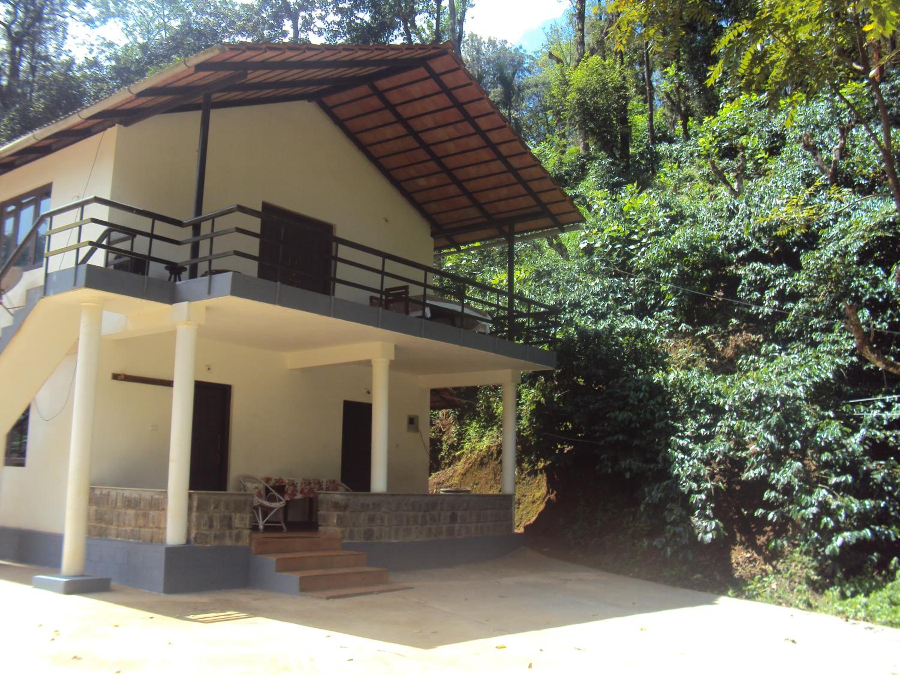 Standard Double or Twin Room with Balcony photo 3
