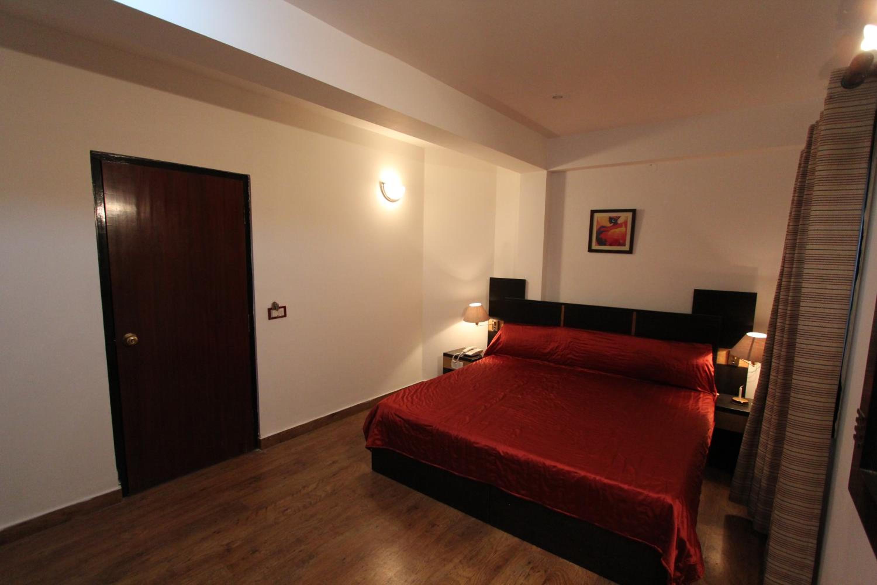 Standard Room photo 3