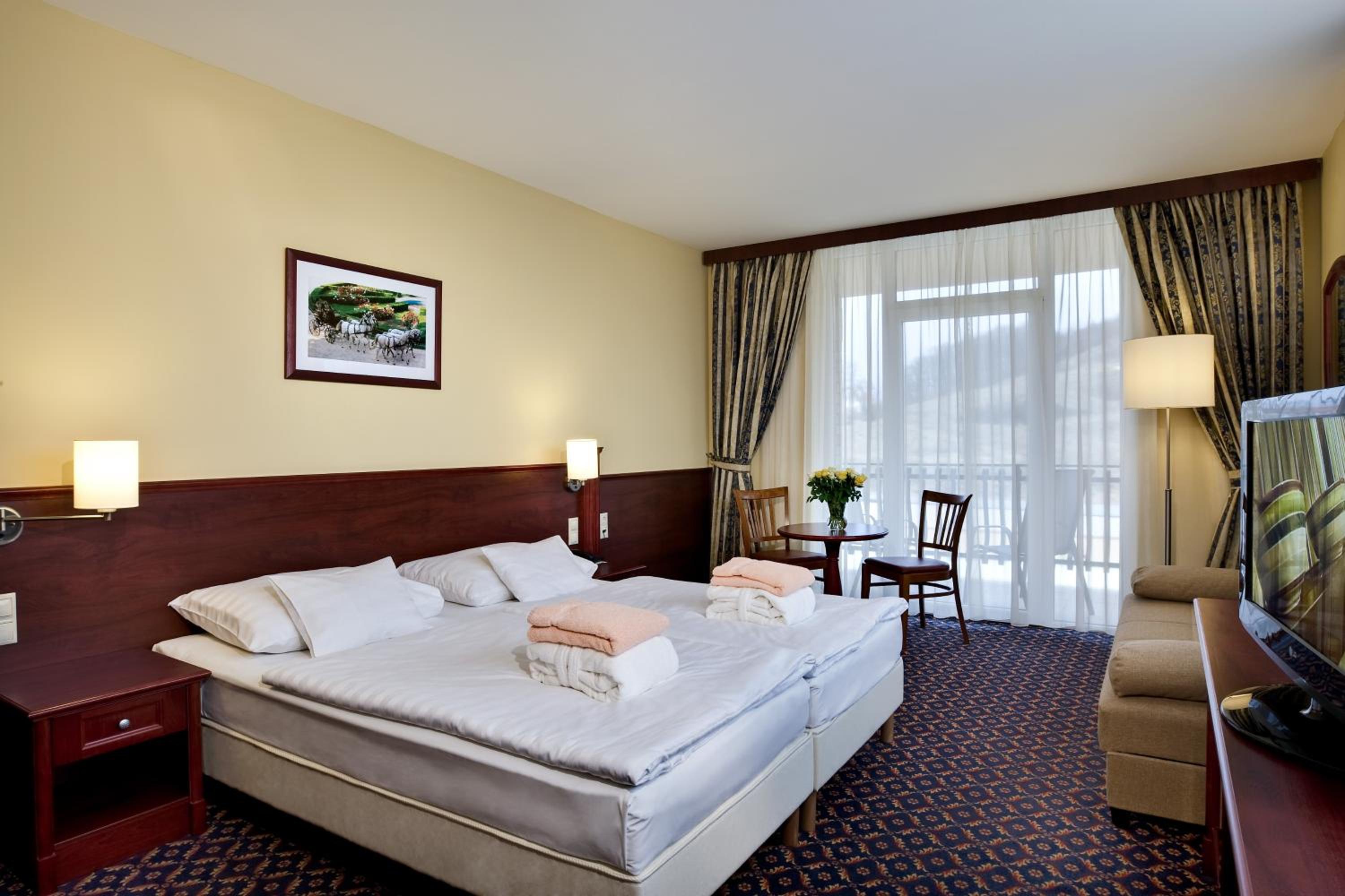 Standard Double Room - Photo 4