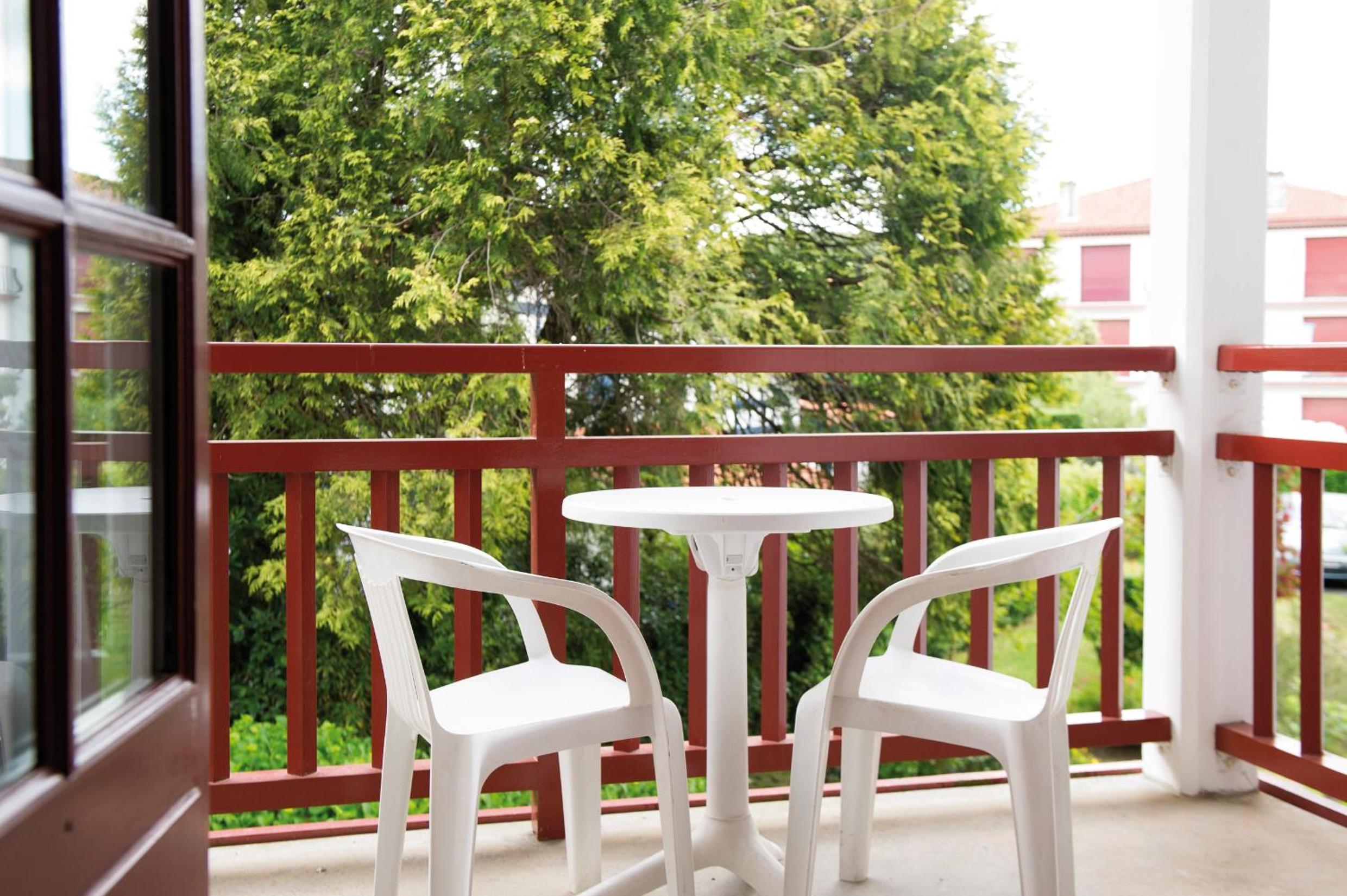 Double Room with Balcony or Terrace - Photo 4