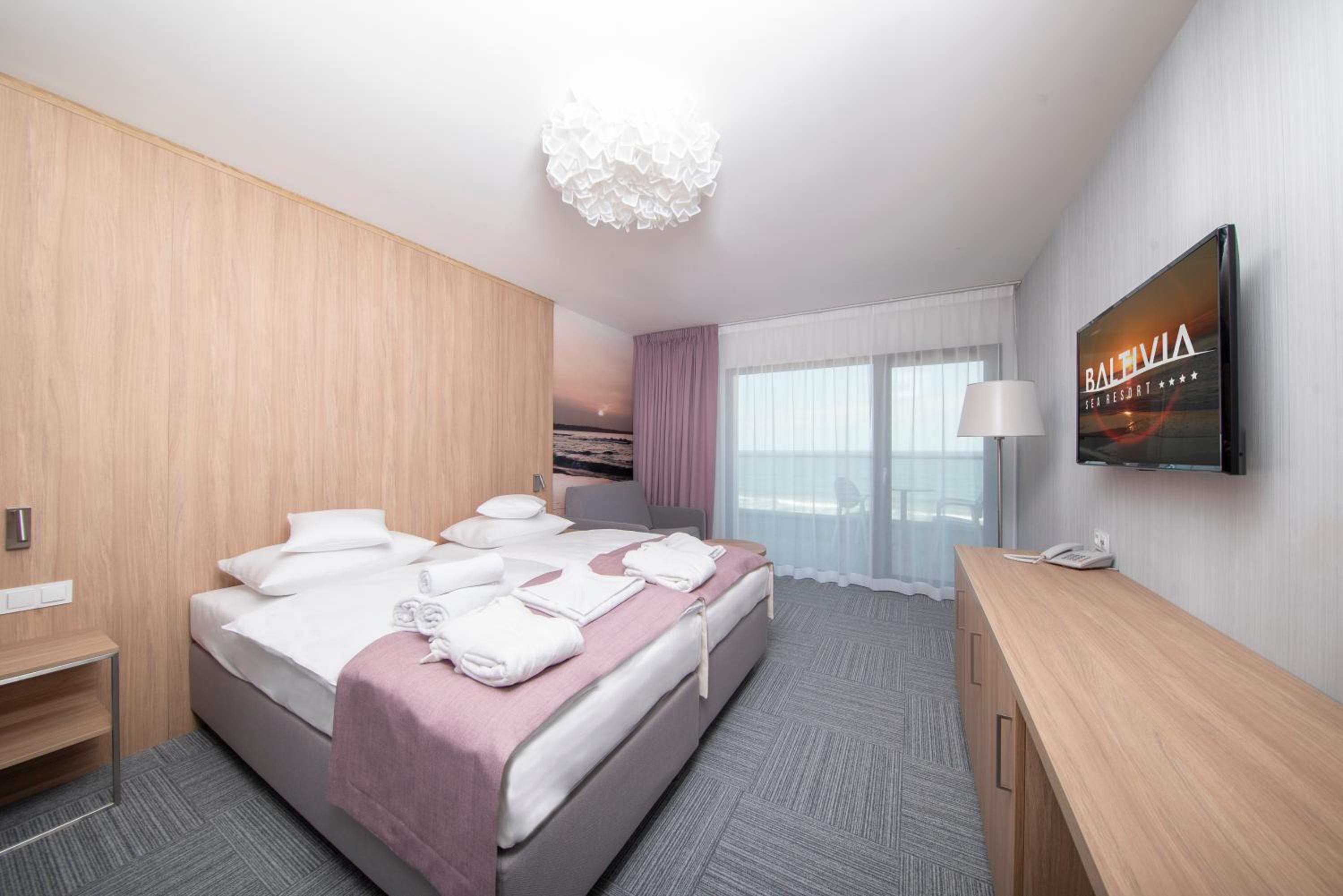 Double Room with Sea View photo 2