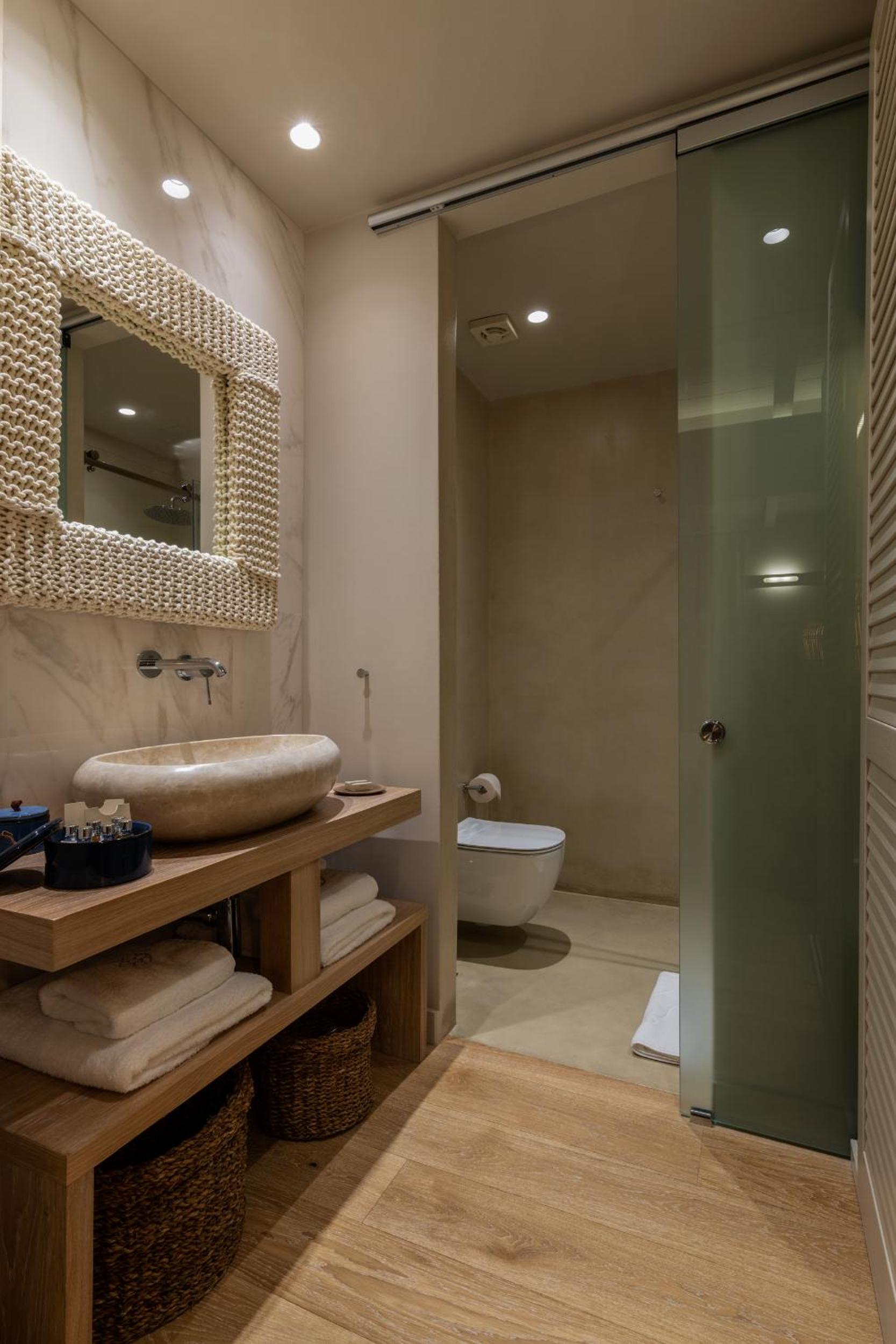 Superior Suite with Garden View photo 3