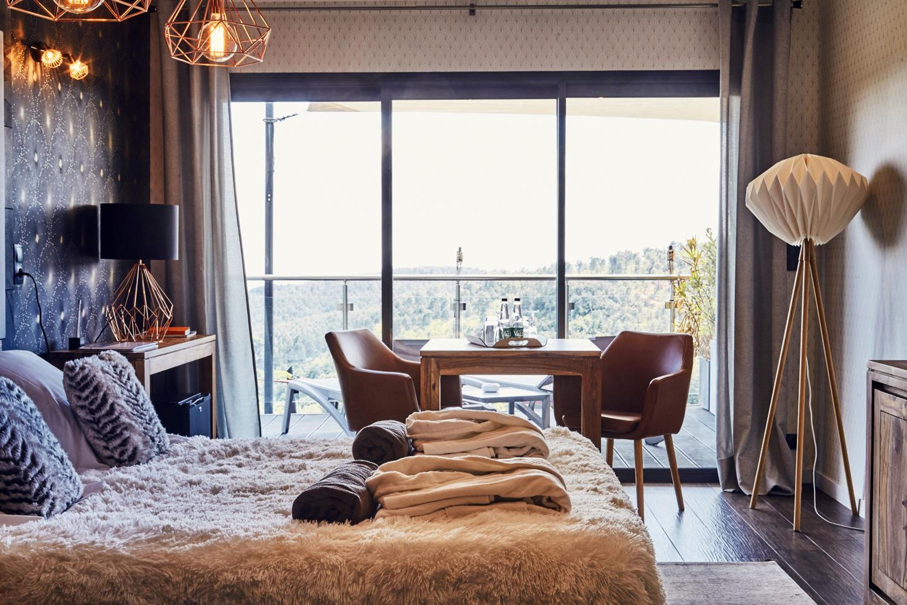 Large Double Room photo 1