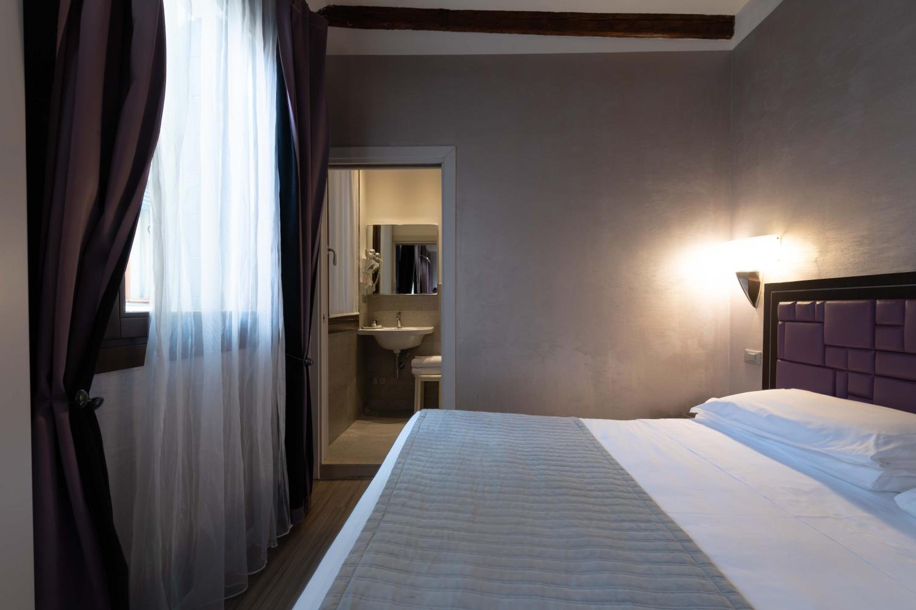Double Room - Annex