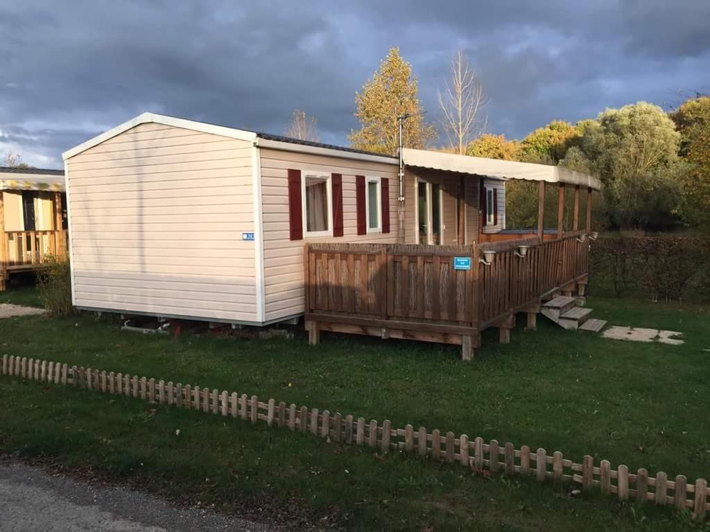 Mobile Home photo 2