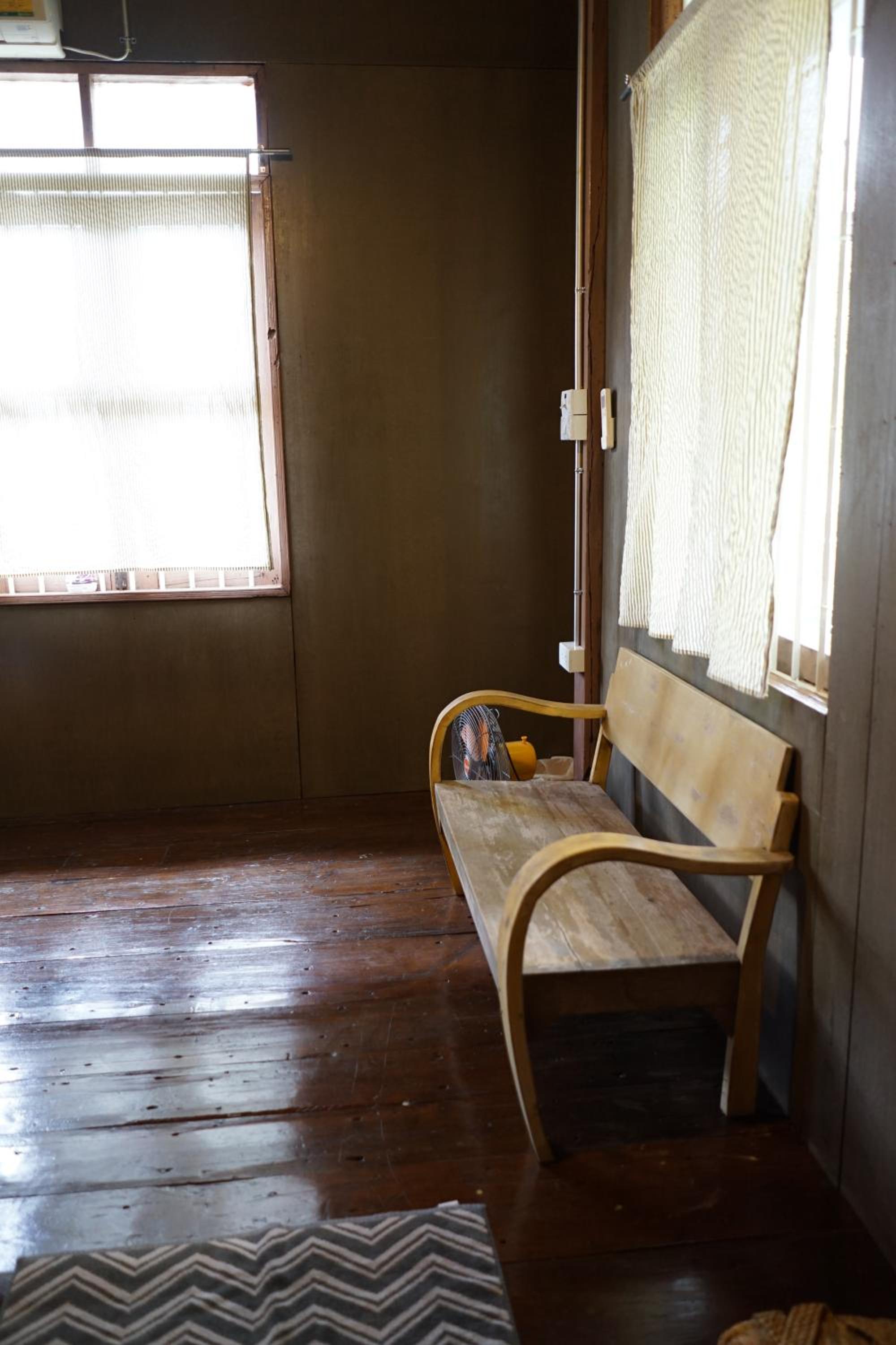 Budget Twin Room - Photo 6