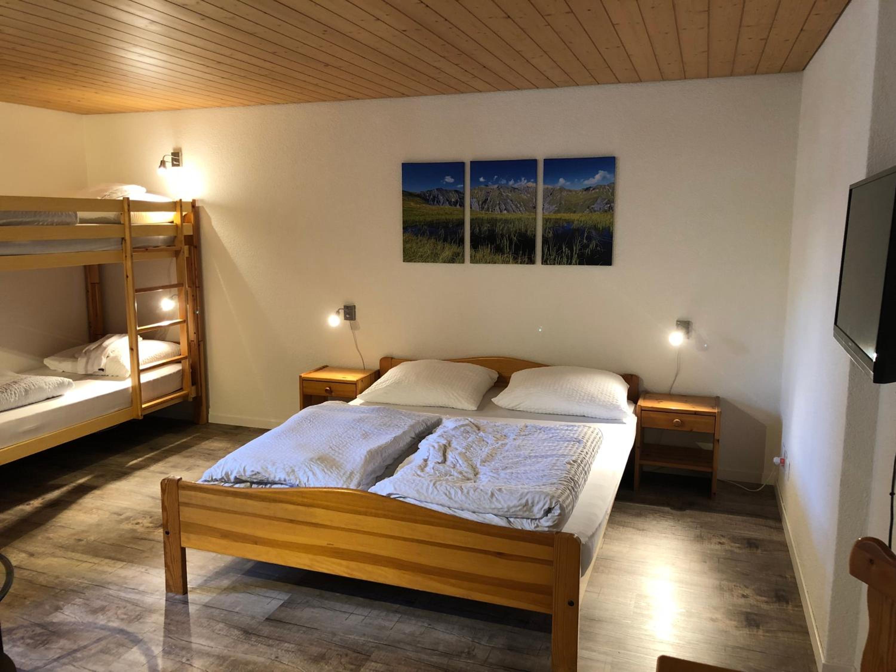 Budget Single Room photo 3