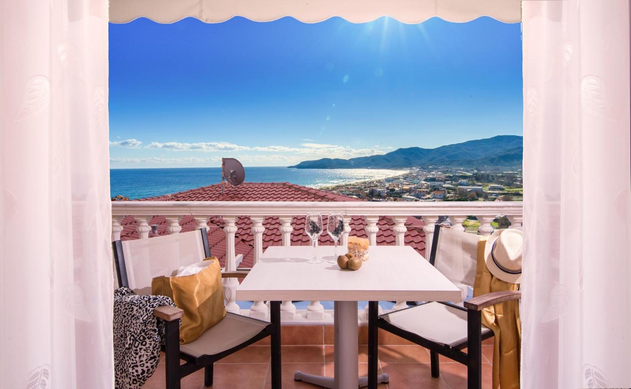 Double Room with Sea View photo 3
