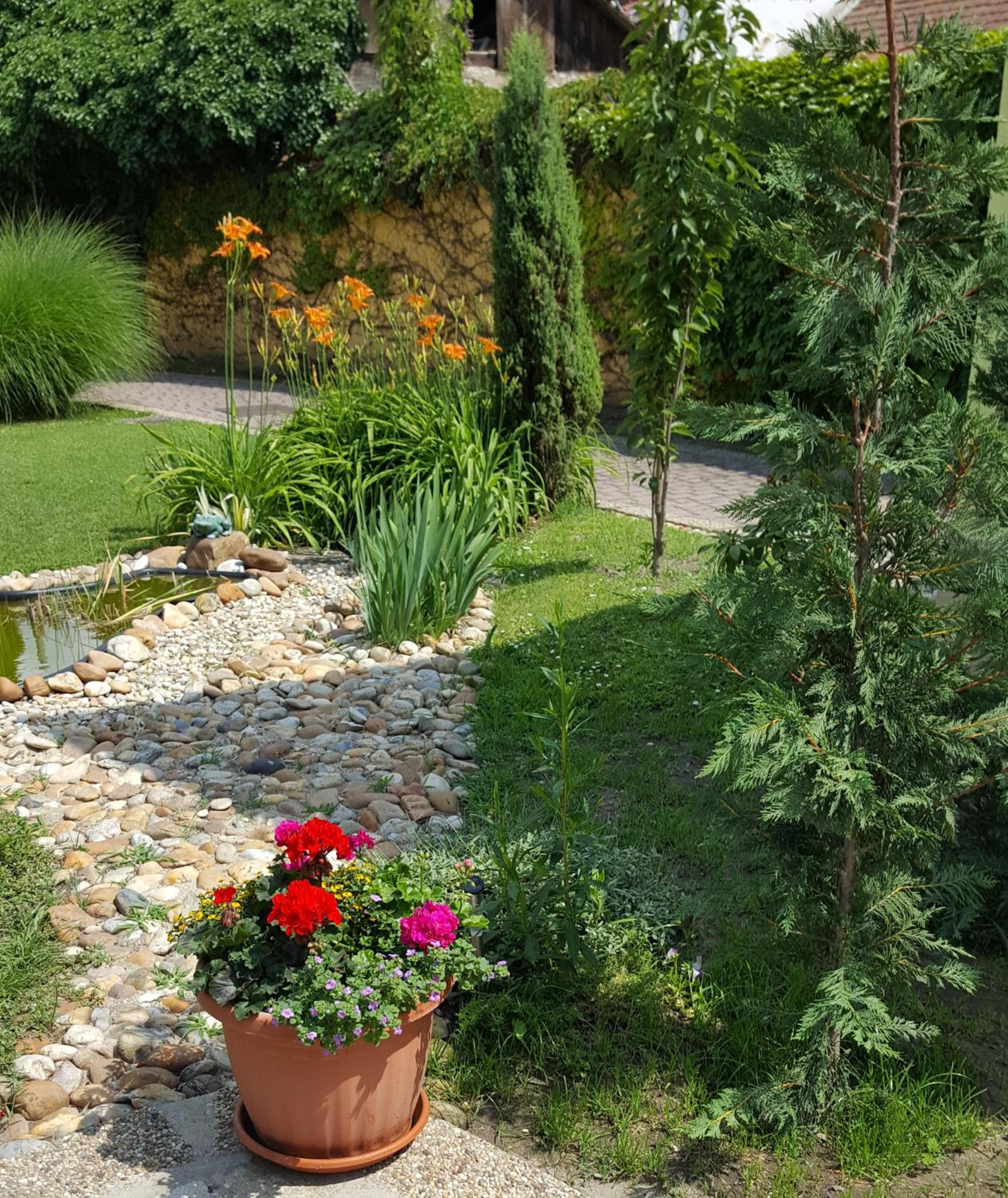 Apartment - Photo 40