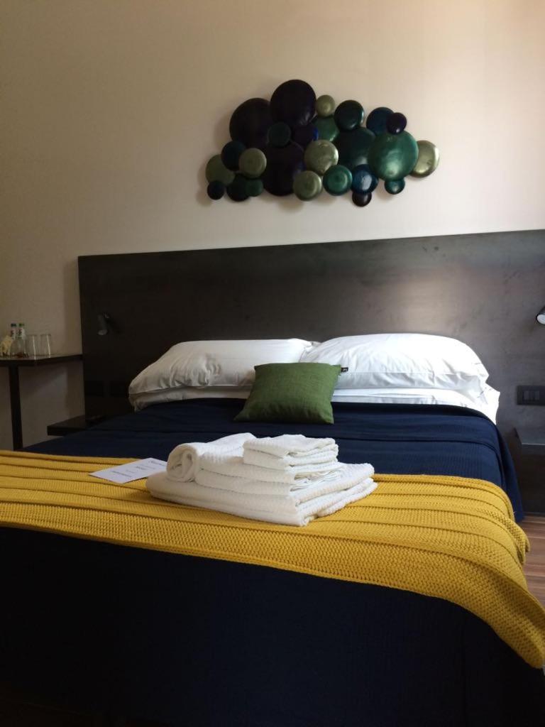 Deluxe Double Room with Extra Bed