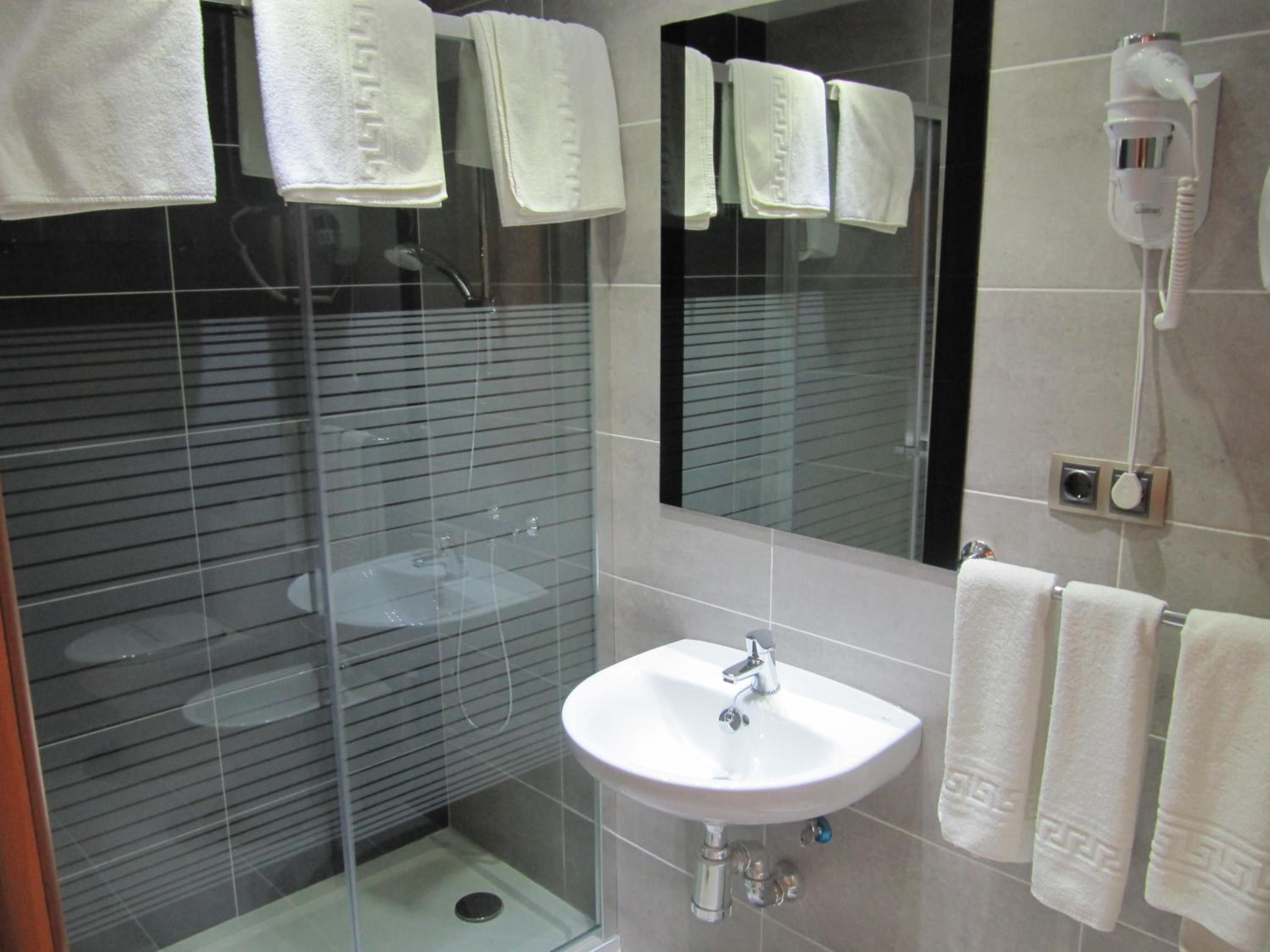 Triple Room - Photo 5