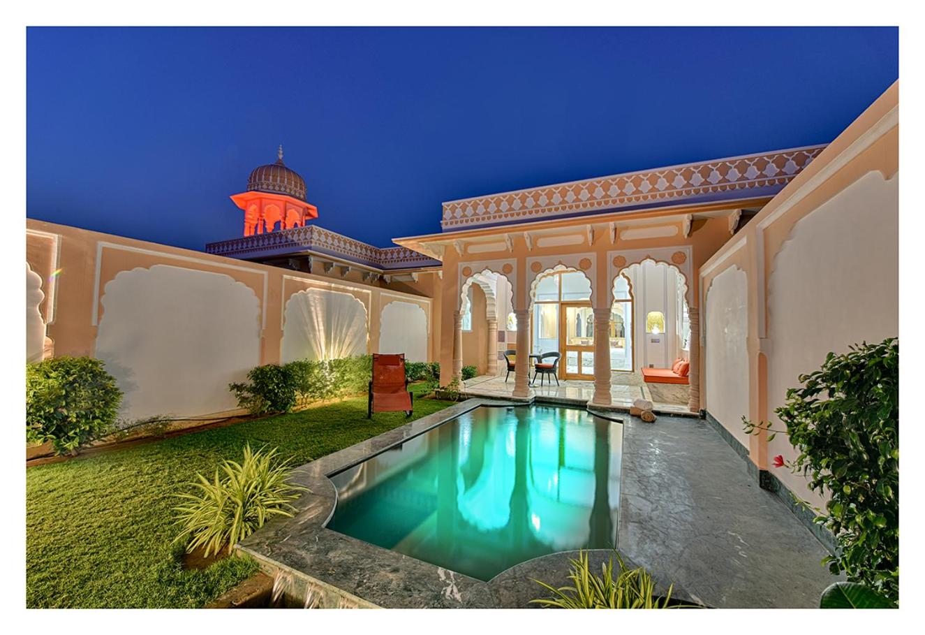  Royal Villa Suite with Private Pool : Welcome drink on arrival, 2 pints of Kingfisher lager beer, One child up to 10 years complimentary without extra bed,20% discount on all resort services,Complimentary Mini Bar - Photo 6