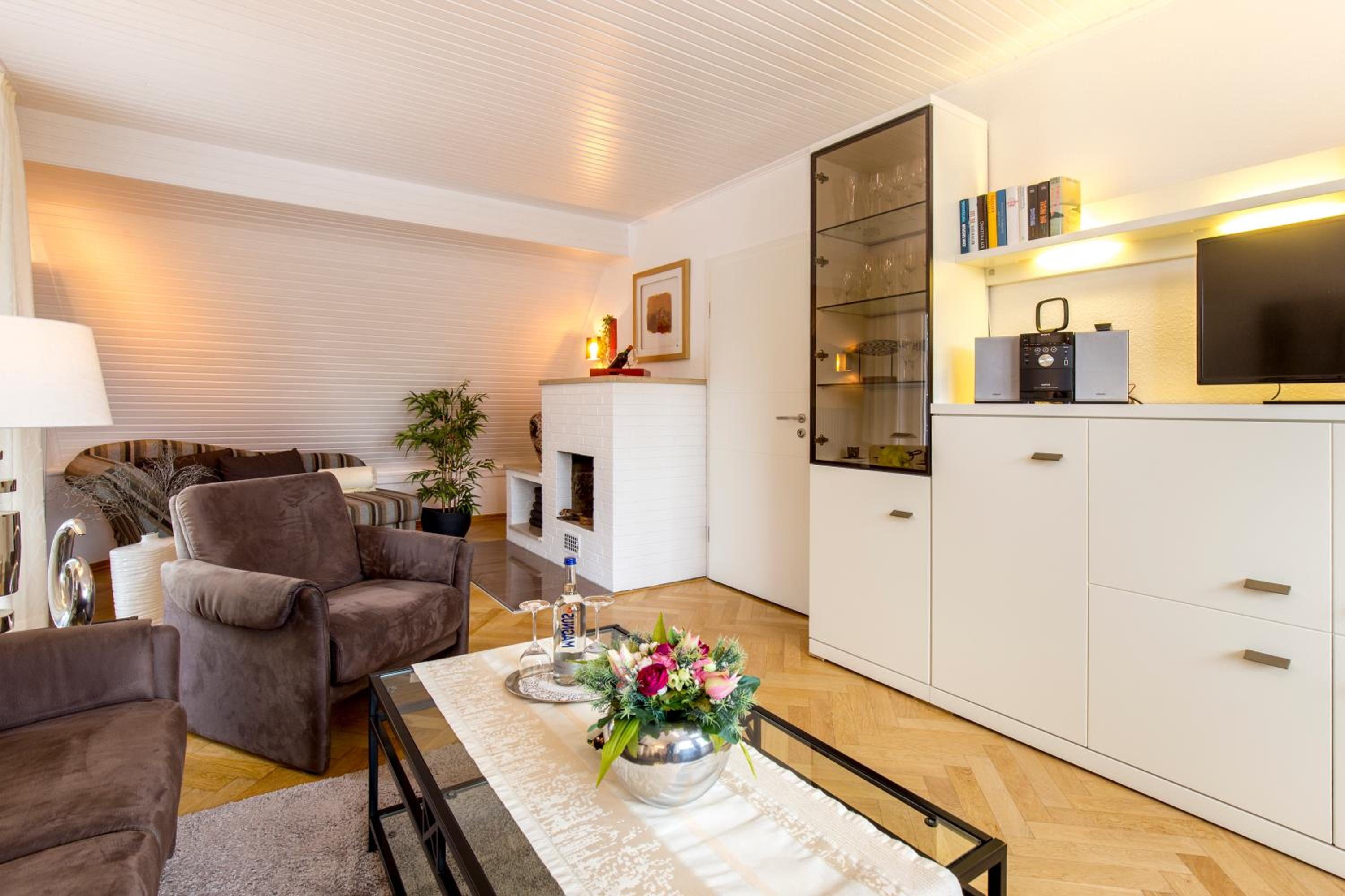 Deluxe One-Bedroom Suite