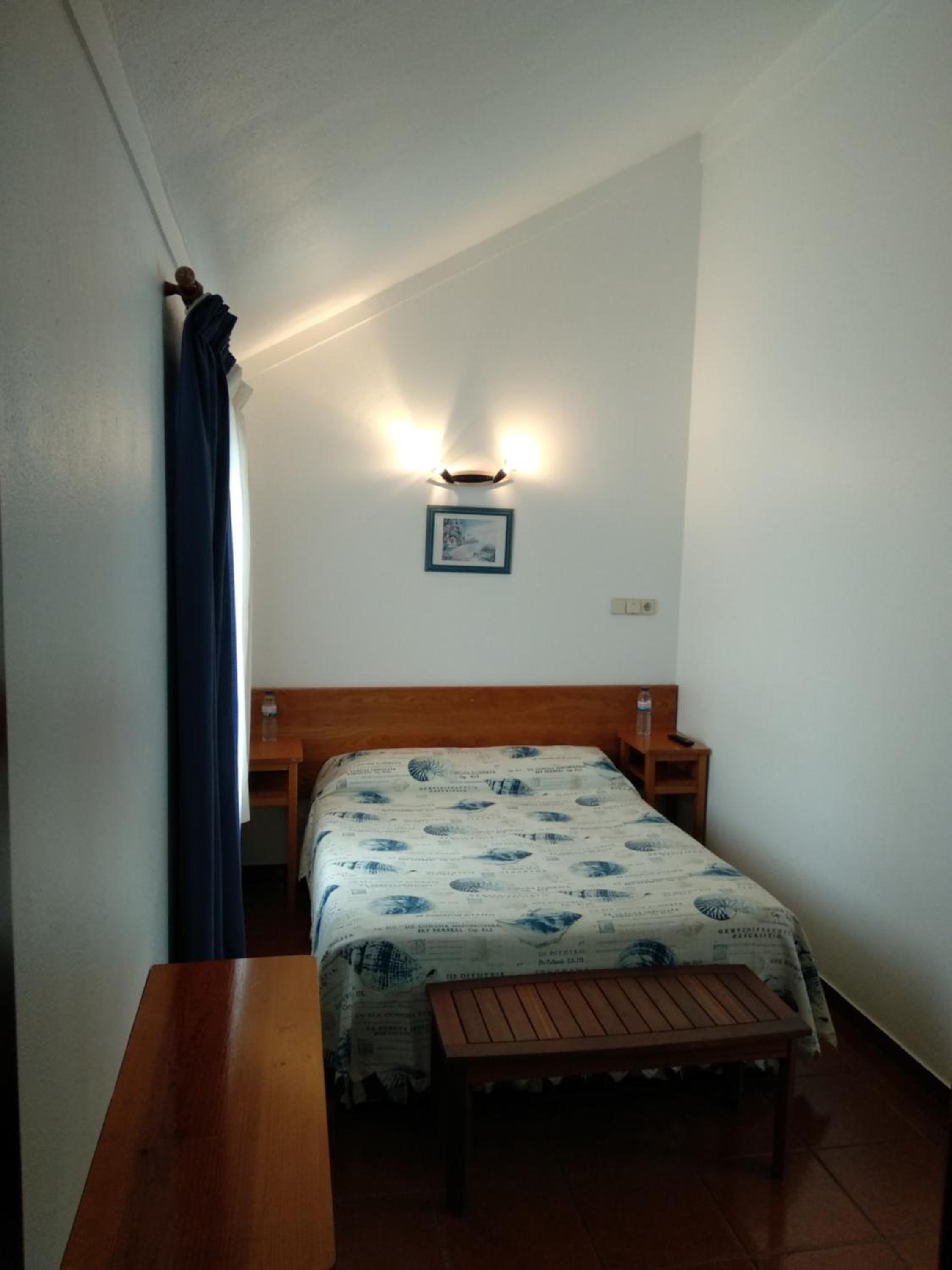 Double Room with Private Bathroom photo 2