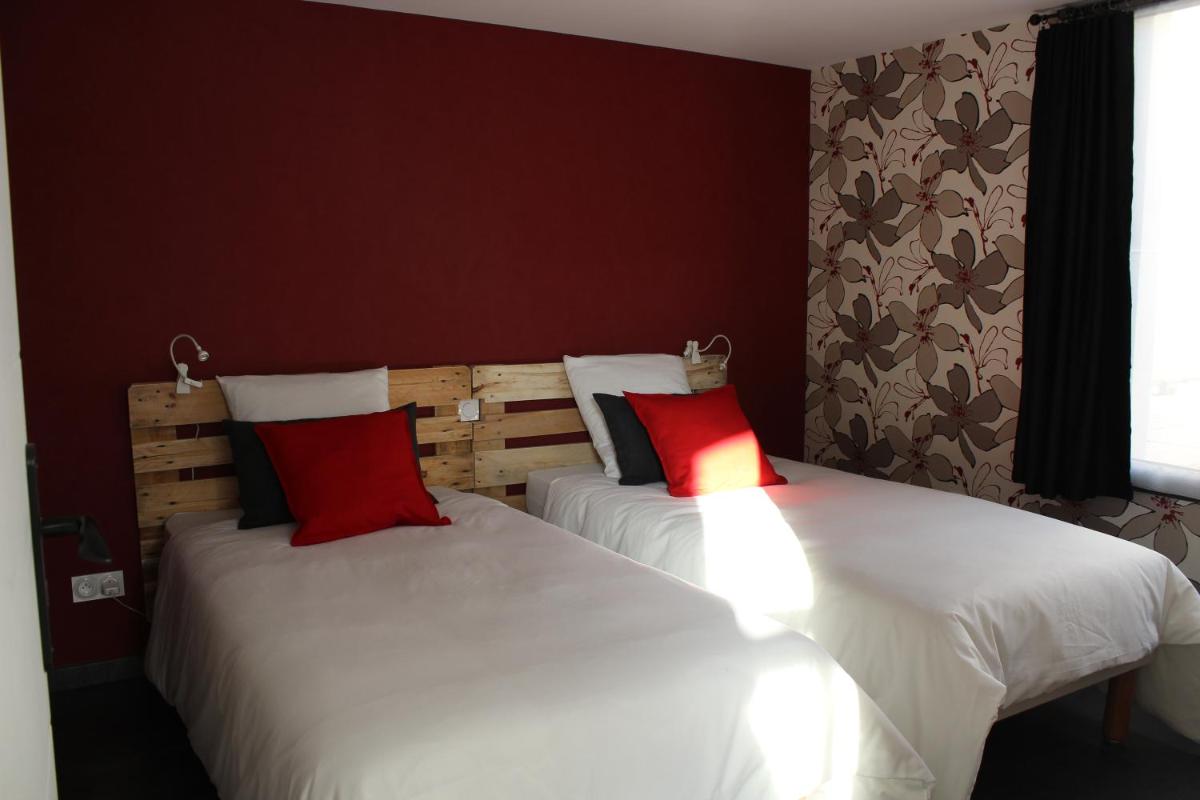 One-Bedroom Suite photo 1
