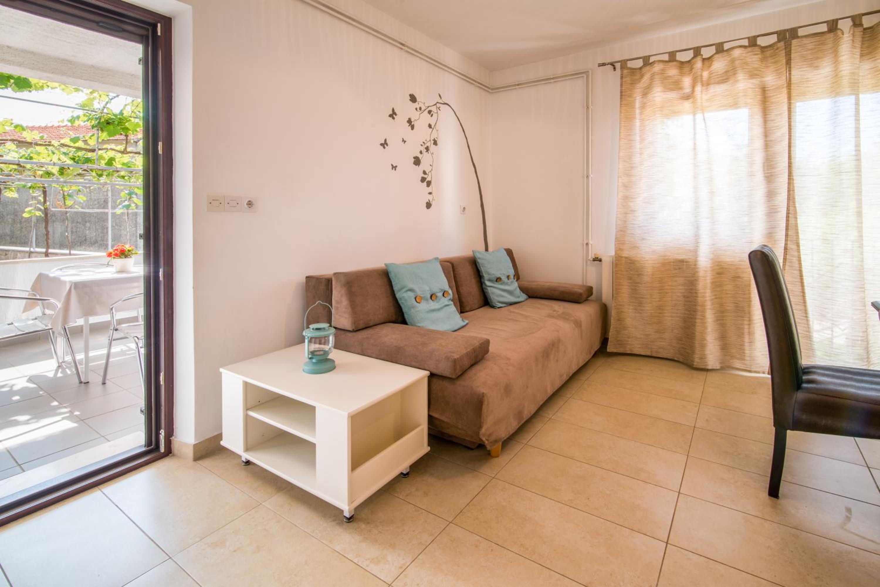 Apartment with Terrace