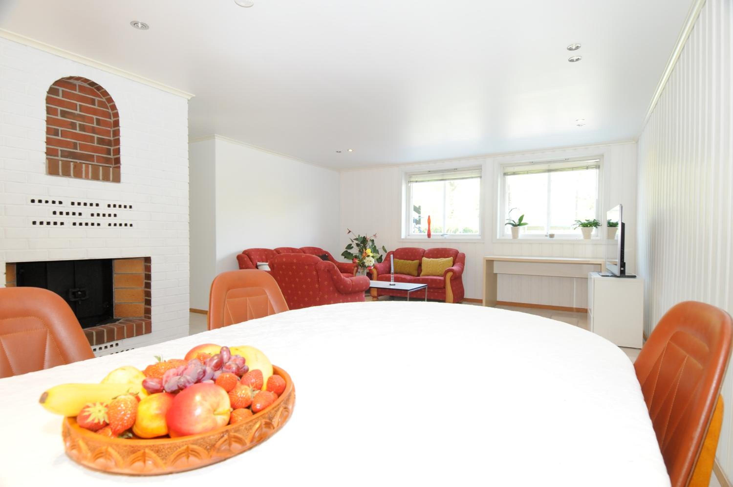 Apartment - Photo 8