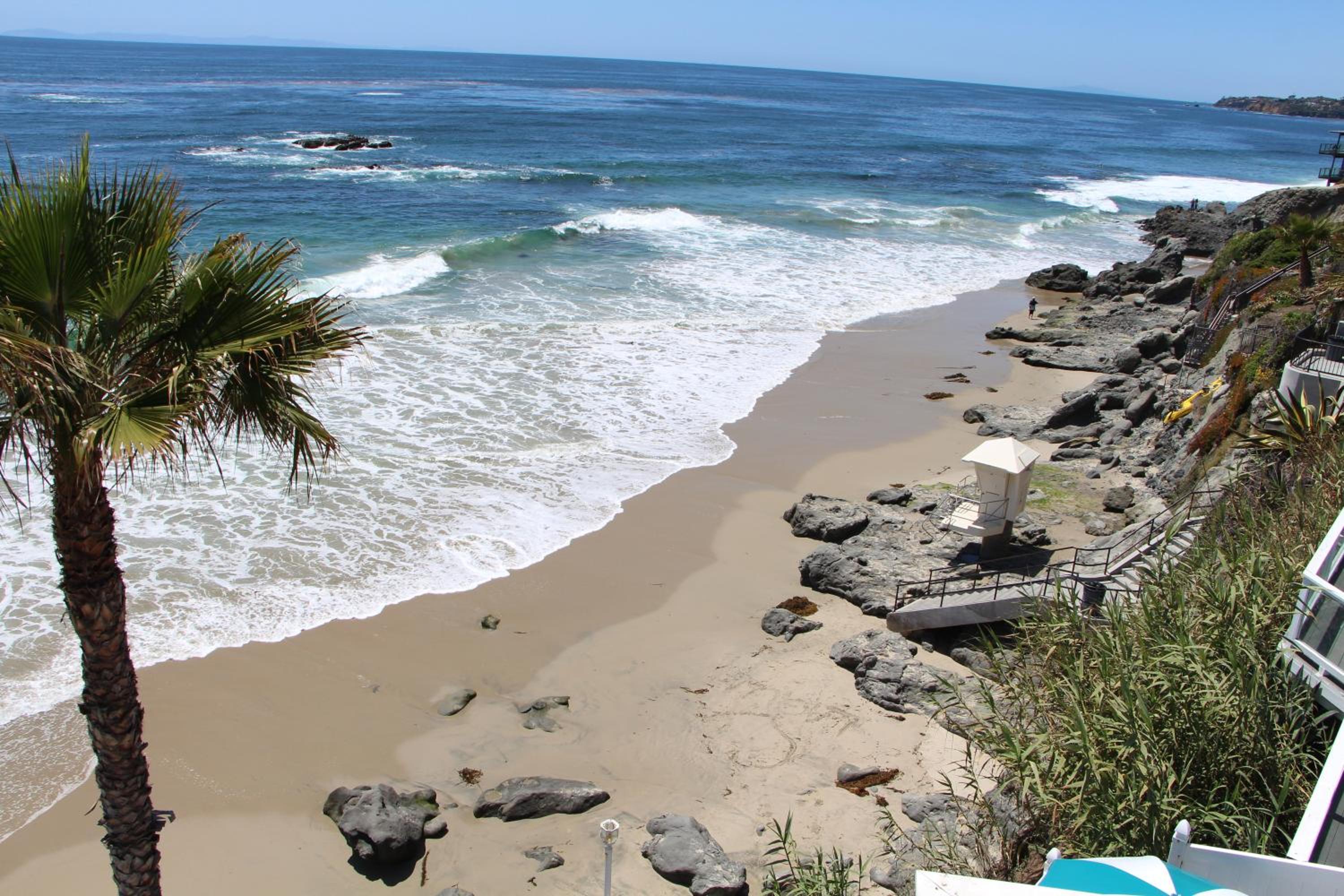 Junior Suite - Ocean Front - Photo 8