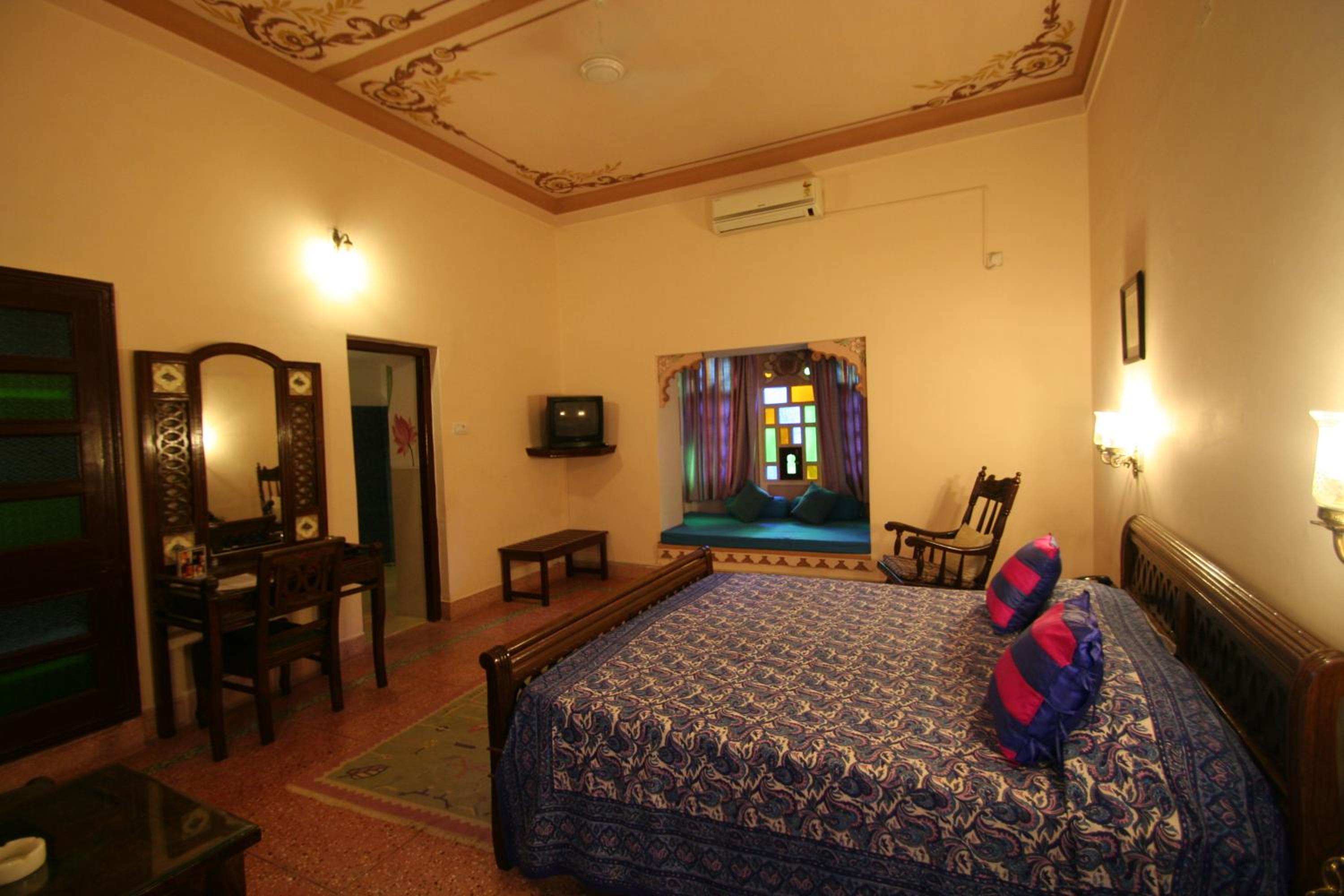 Deluxe Double or Twin Room photo 2