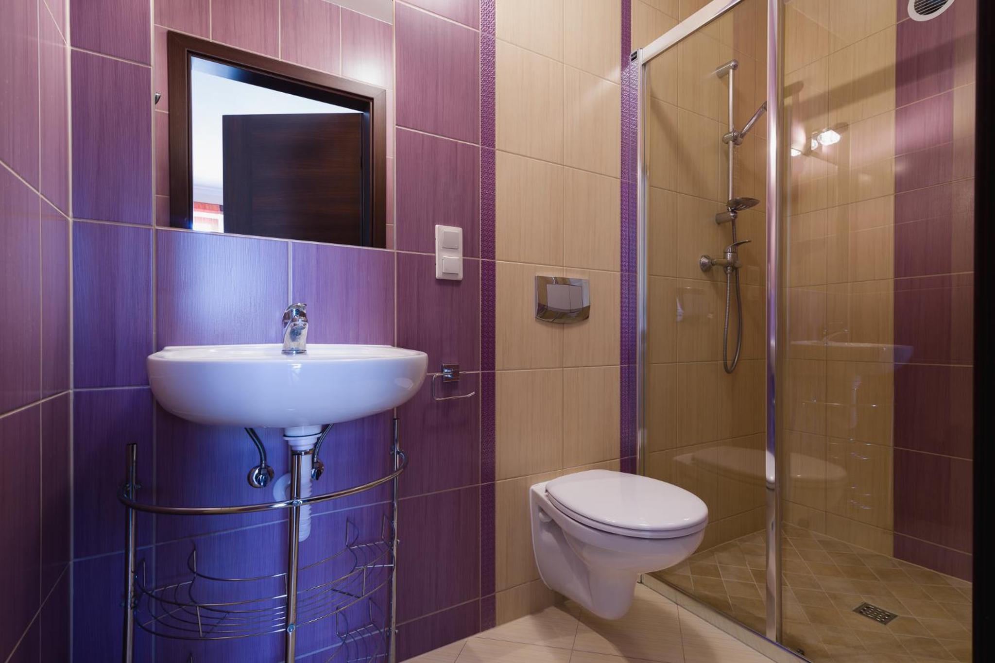 Quadruple Room with Private Bathroom photo 3