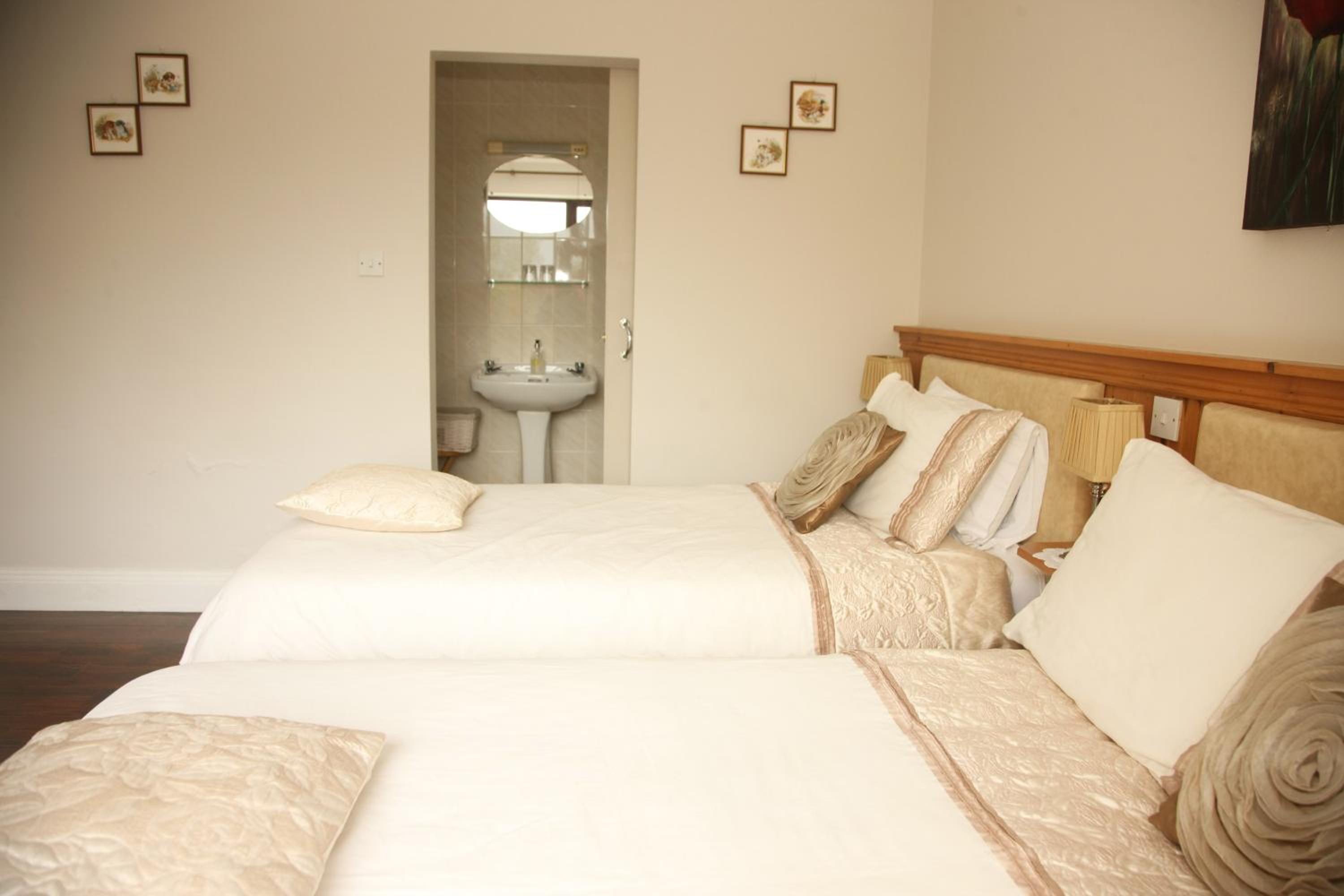 Family Double Room photo 3