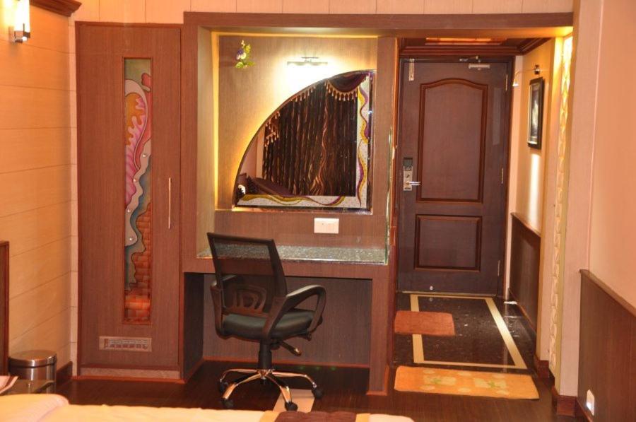 Classic Suite - Photo 14