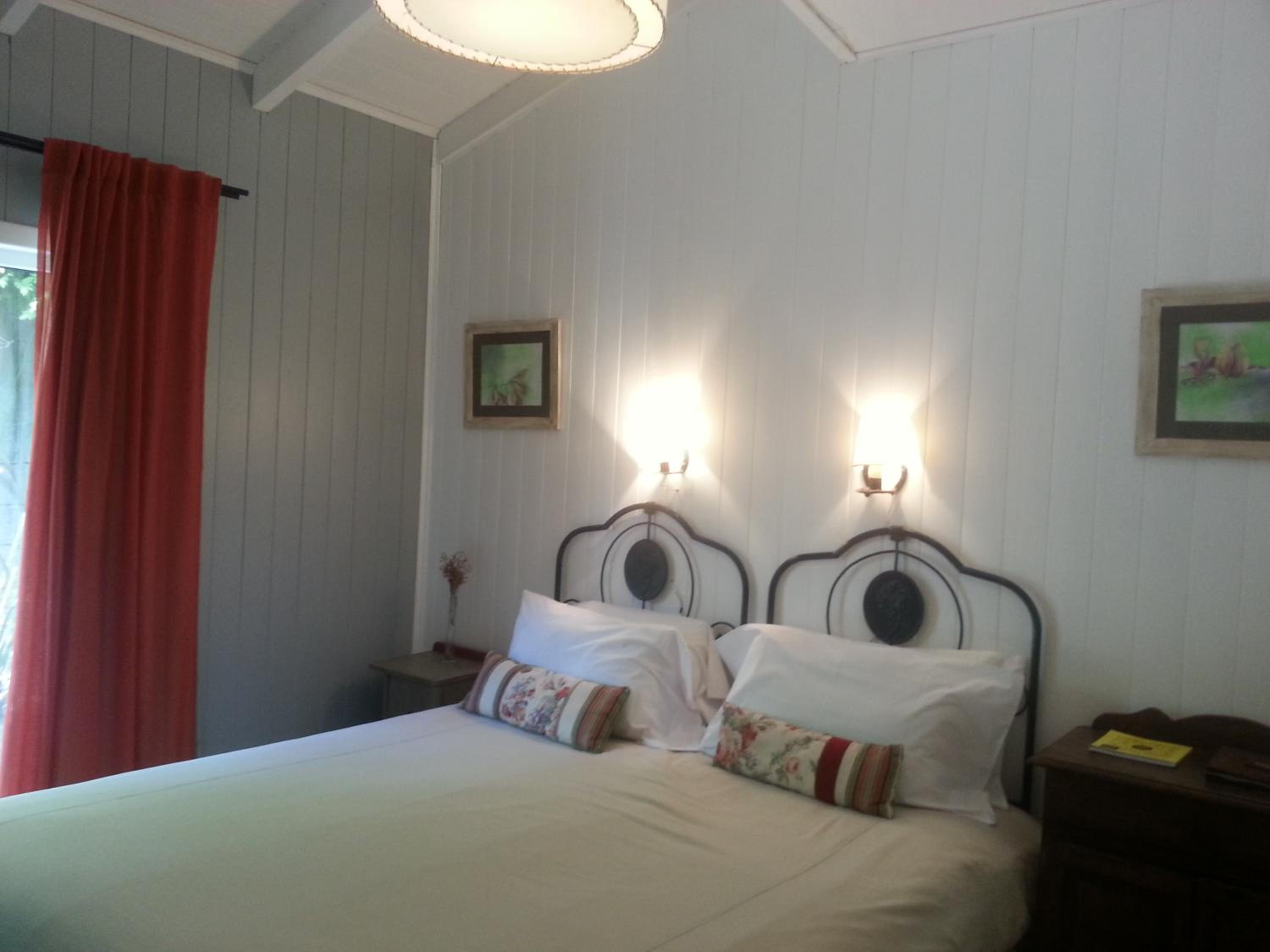 Standard Double Room photo 2