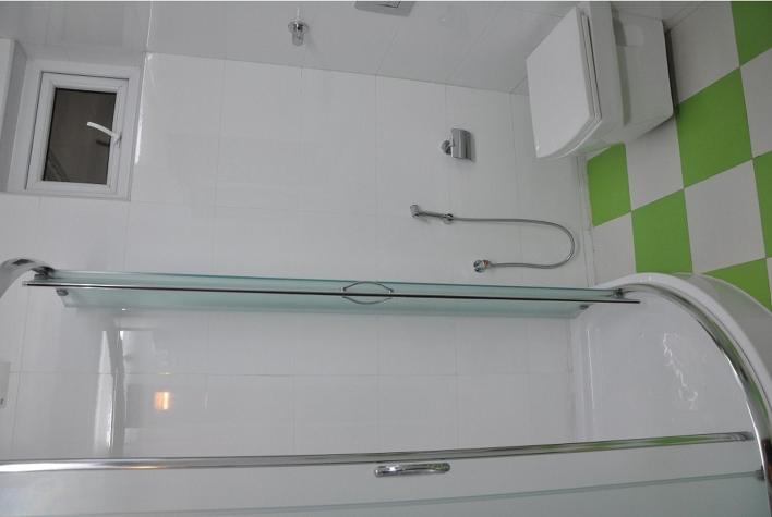 Family Suite - Photo 10
