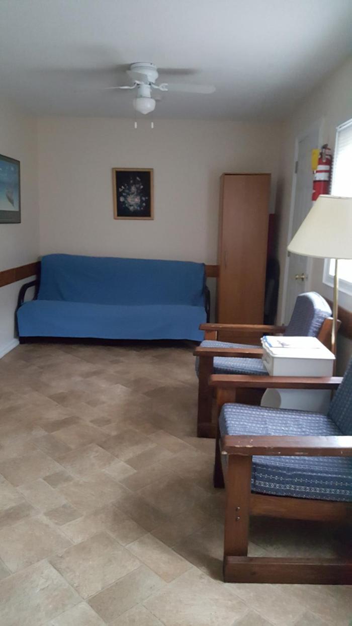 Three-Bedroom Cottage photo 2