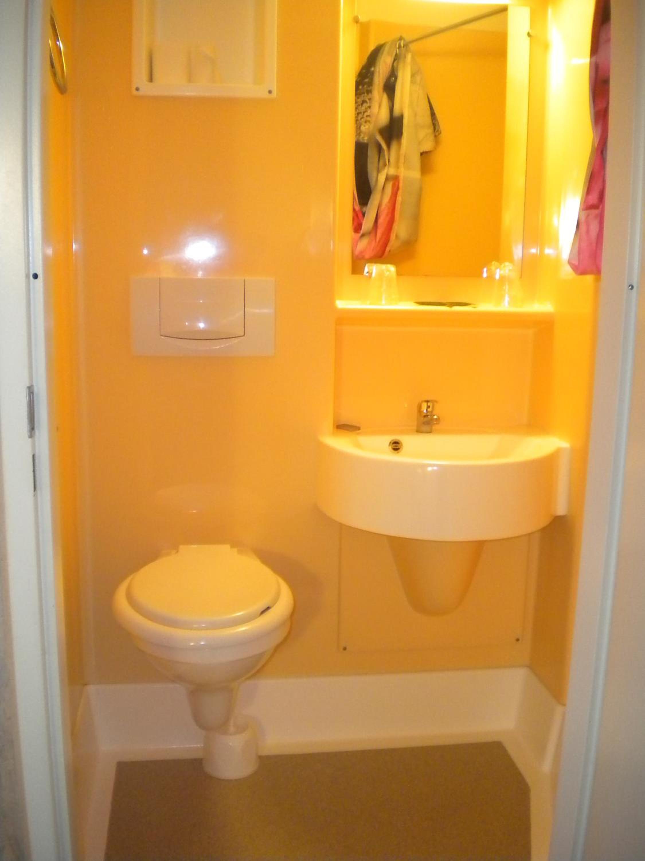 Twin Room photo 2