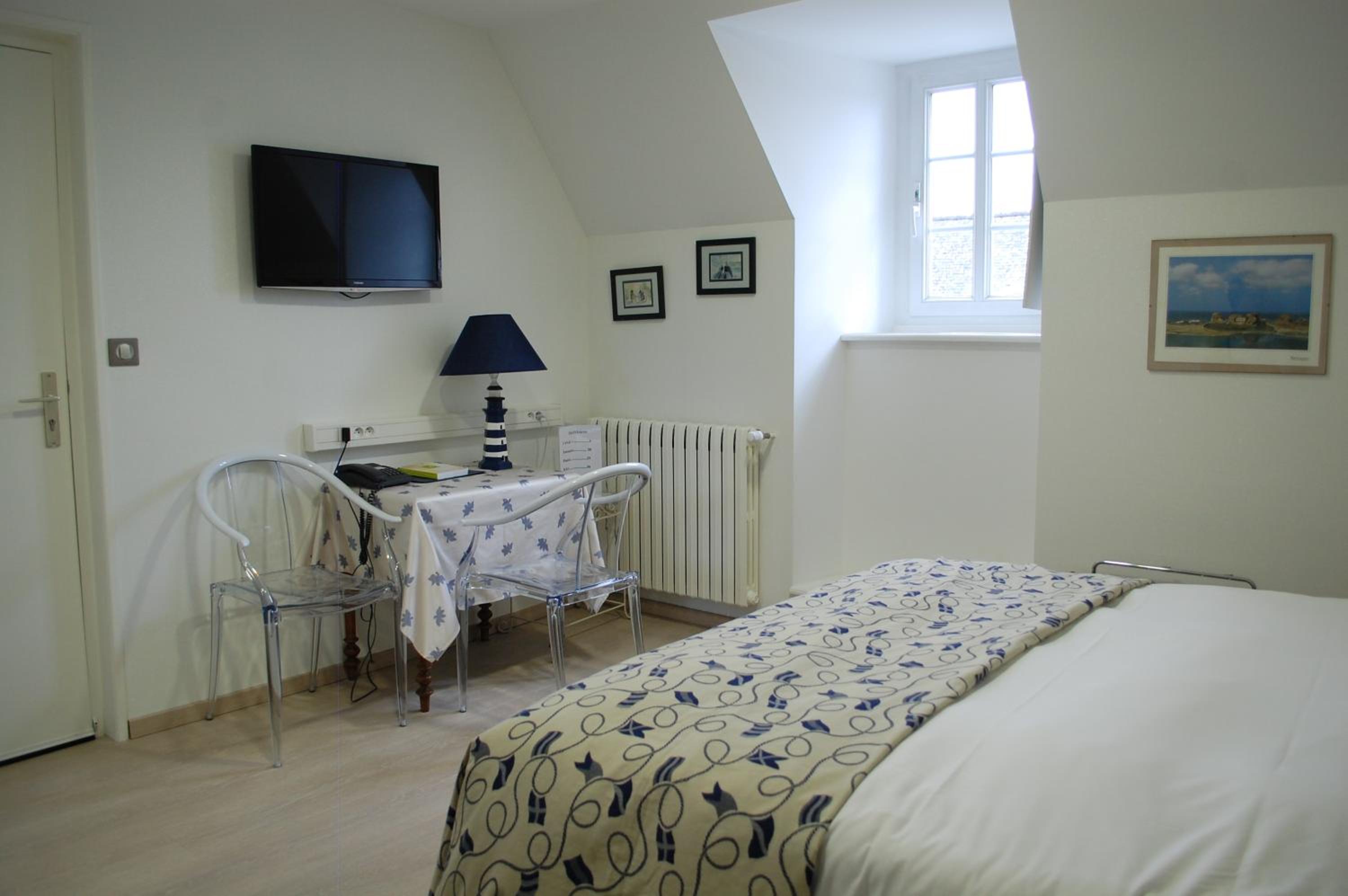 Double Room - Photo 4