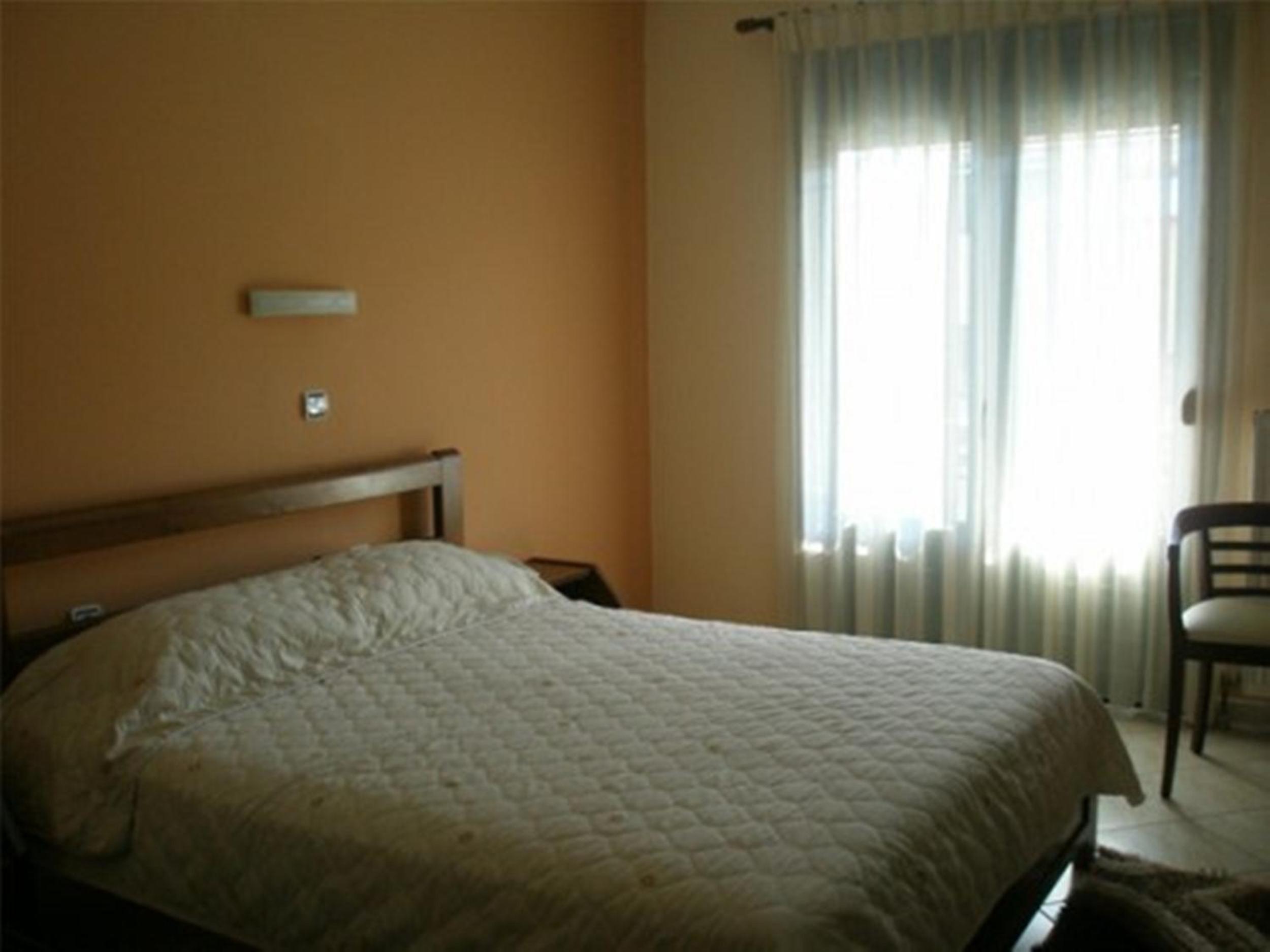 Double or Twin Room - Photo 6