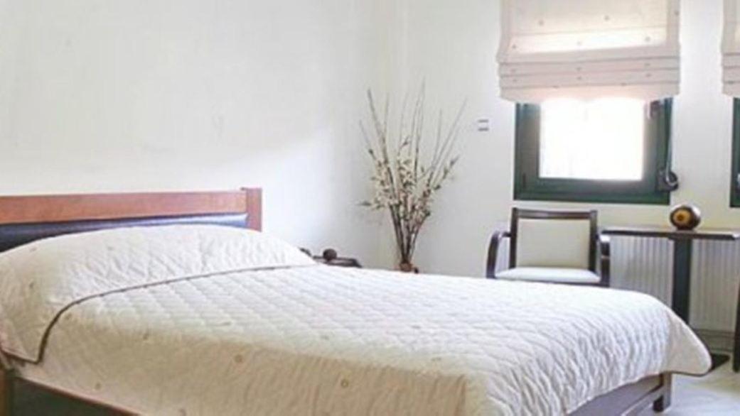 Double or Twin Room - Photo 8