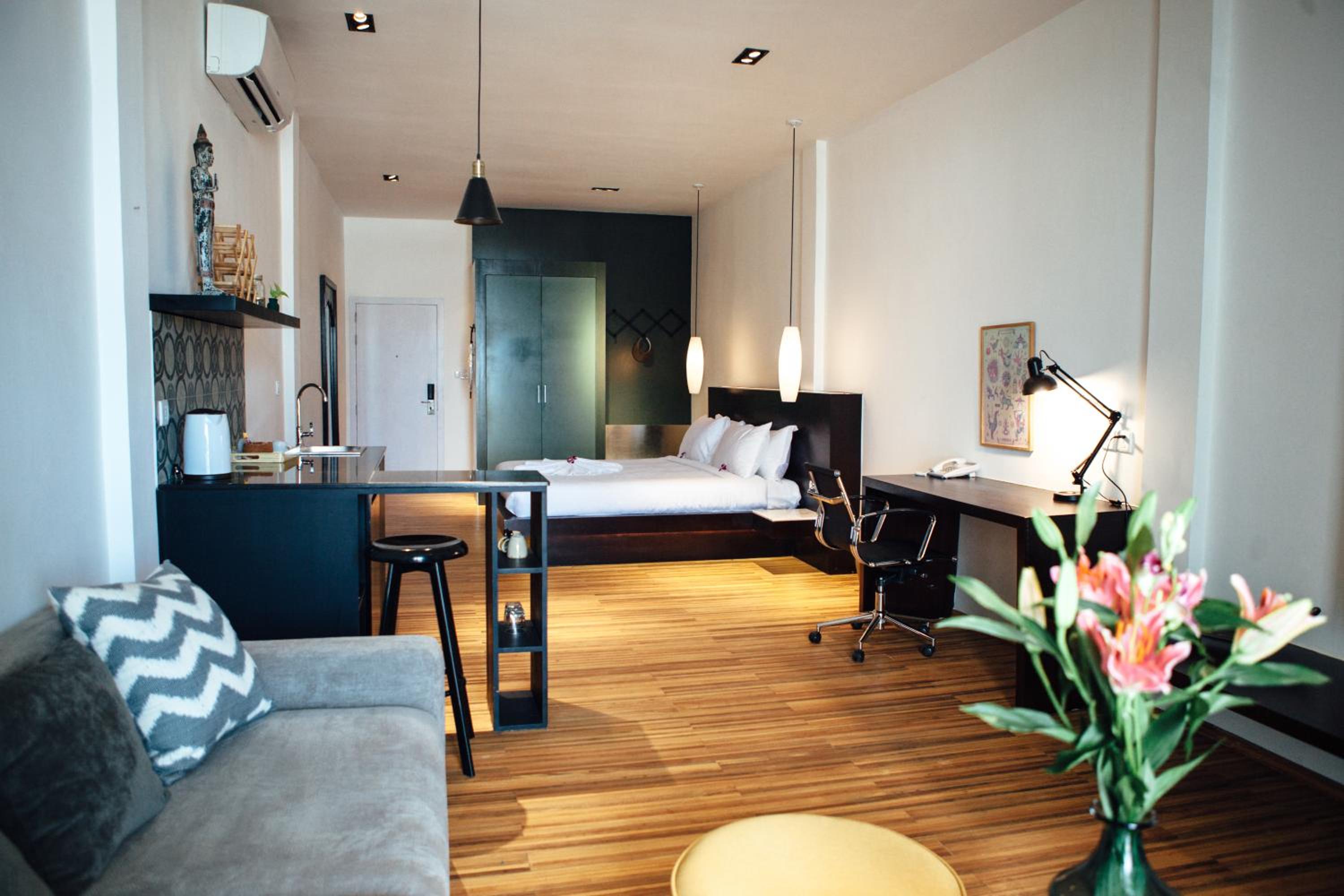 The Riverfront Loft - Photo 7