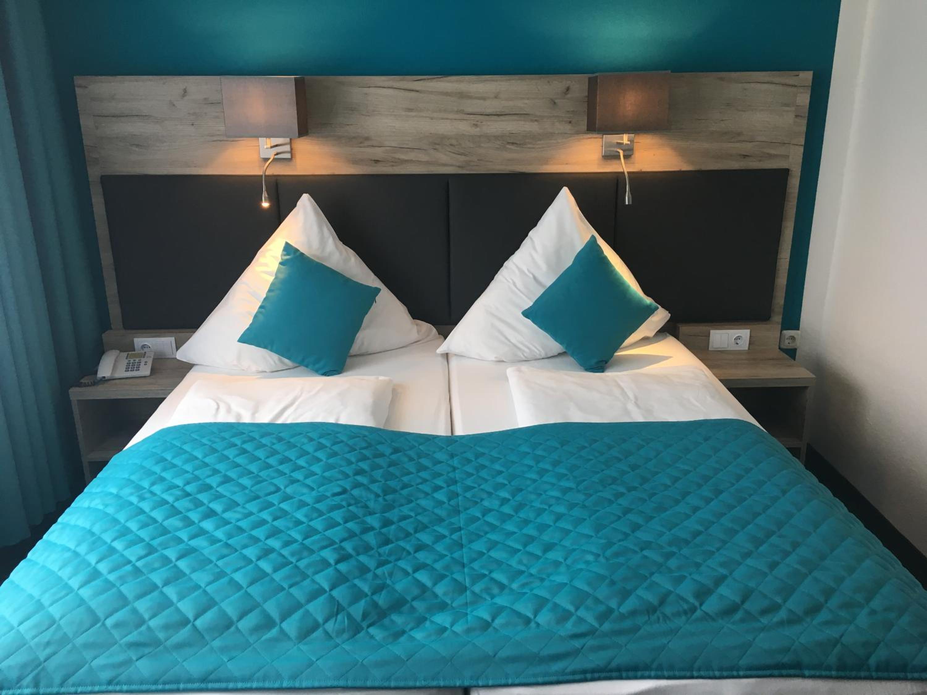 Double Room - Photo 8