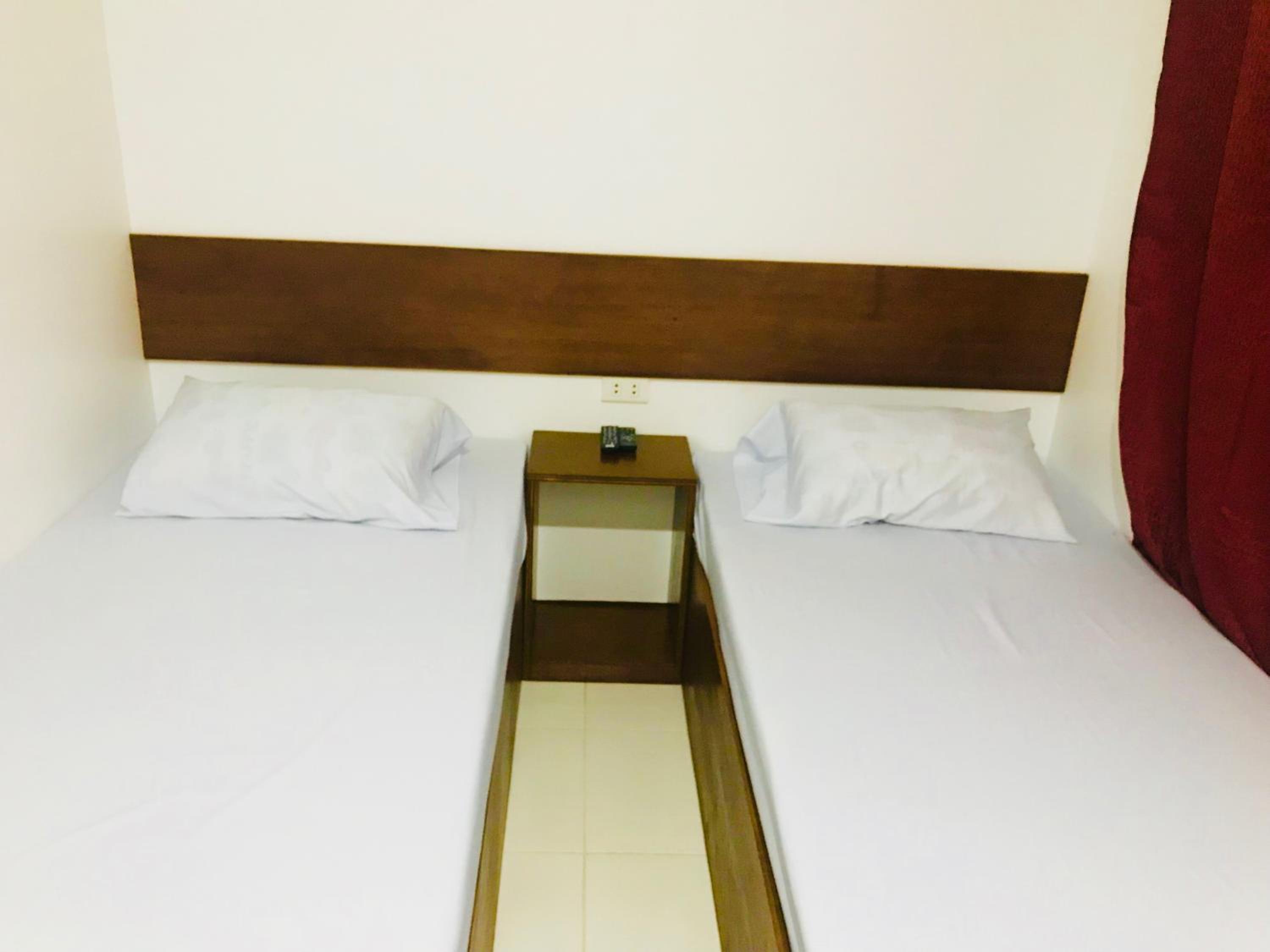 Standard Twin Room with Garden View - Photo 1