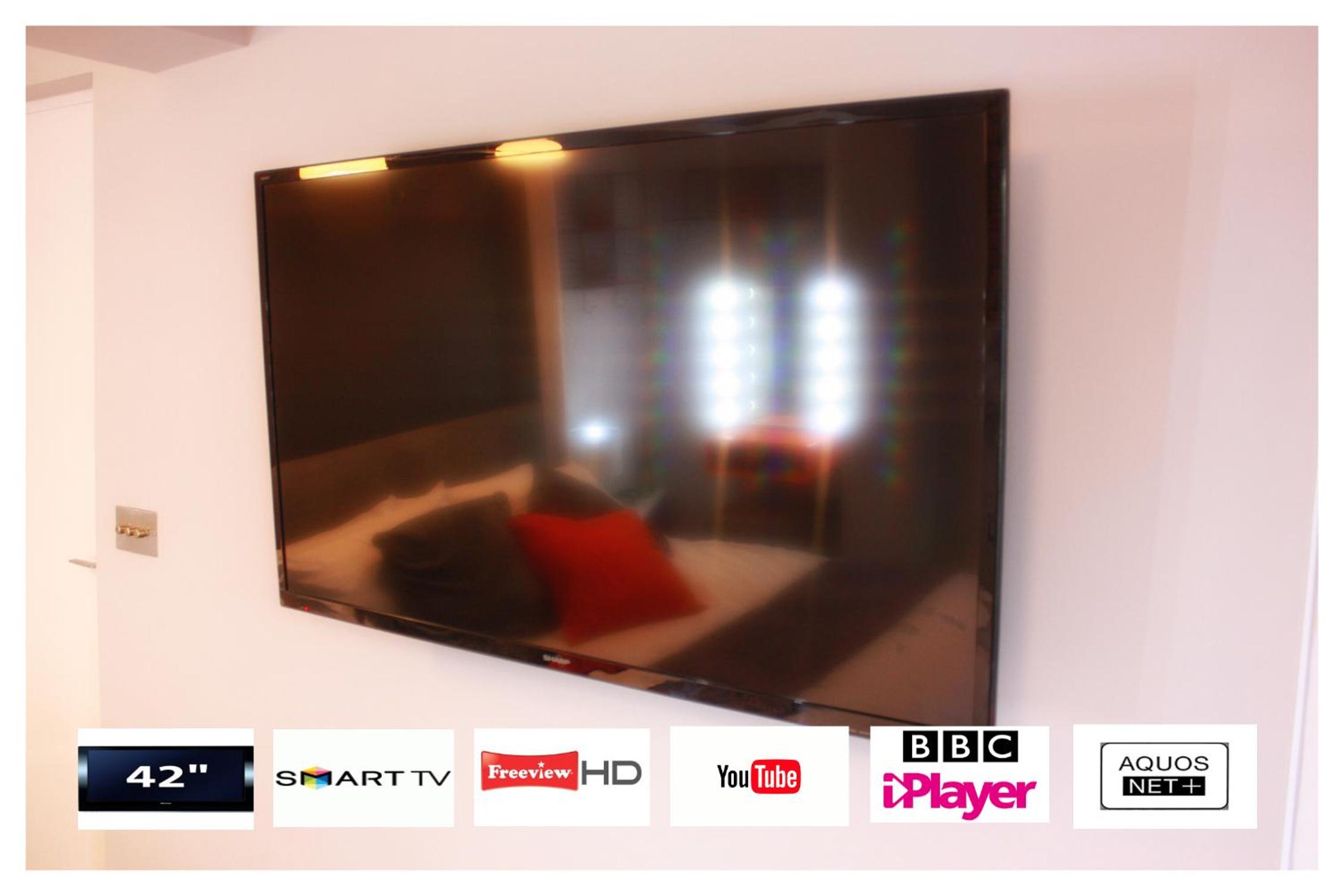 Studio Apartment - Photo 29