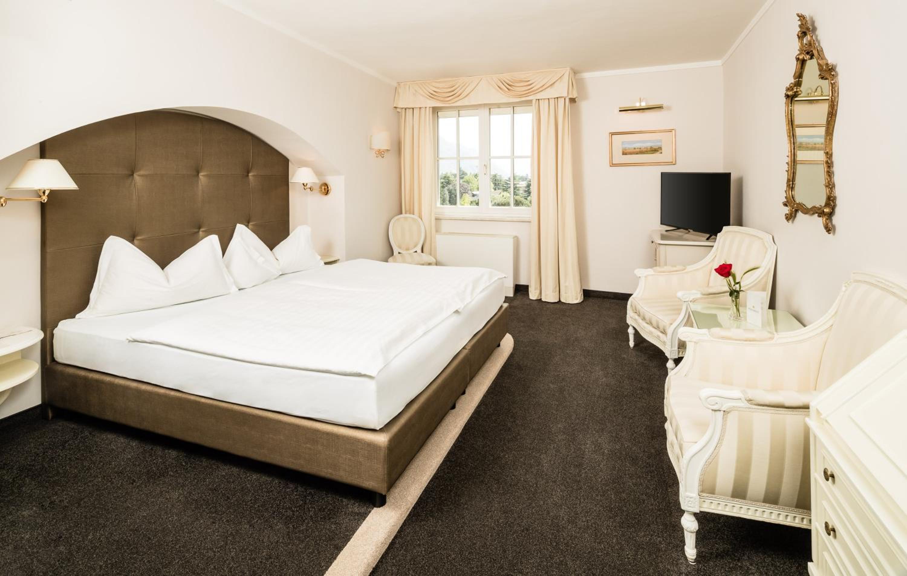 Double Room with Mountain View - Photo 4