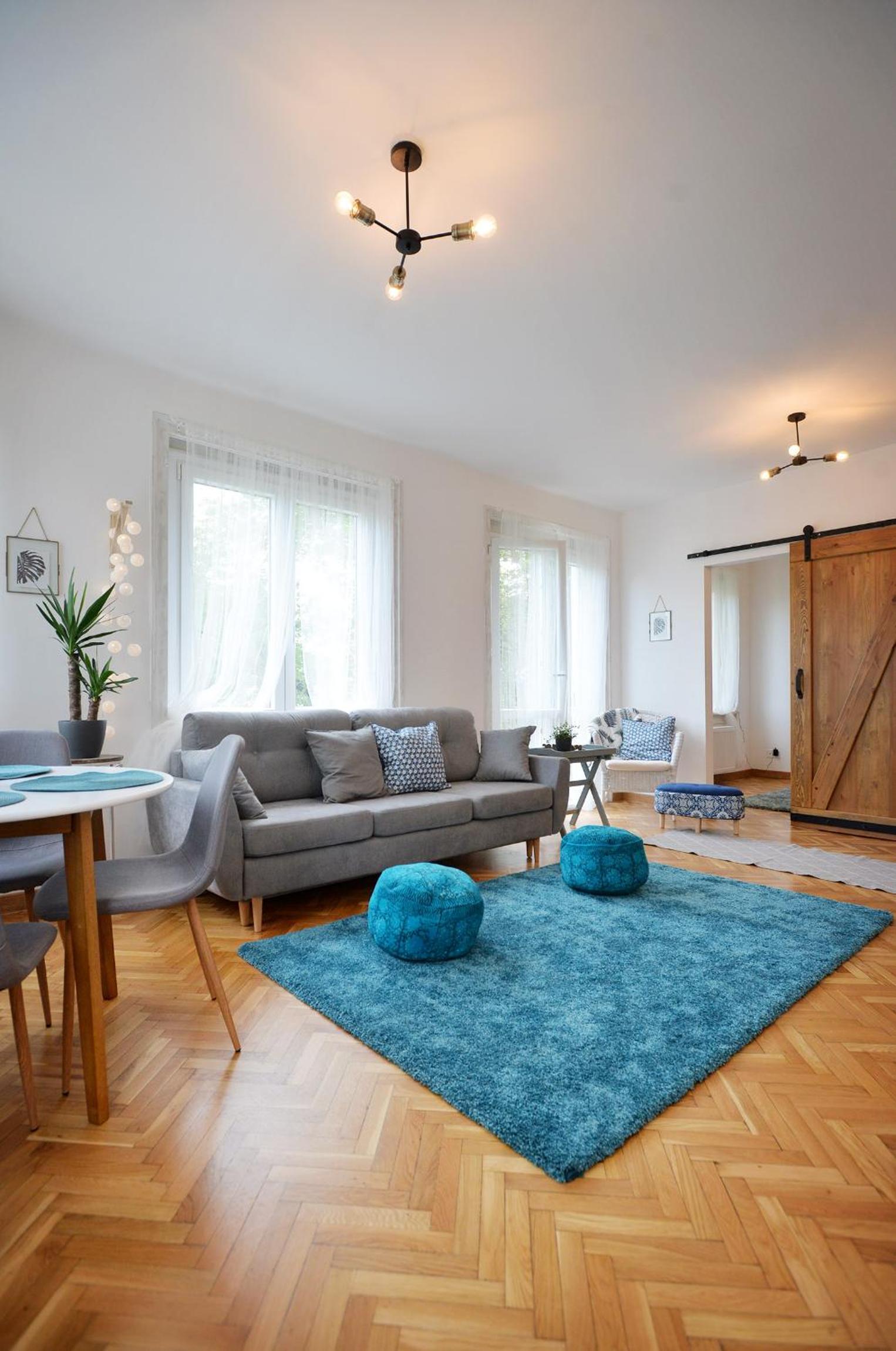 Two-Bedroom Apartment - Photo 22