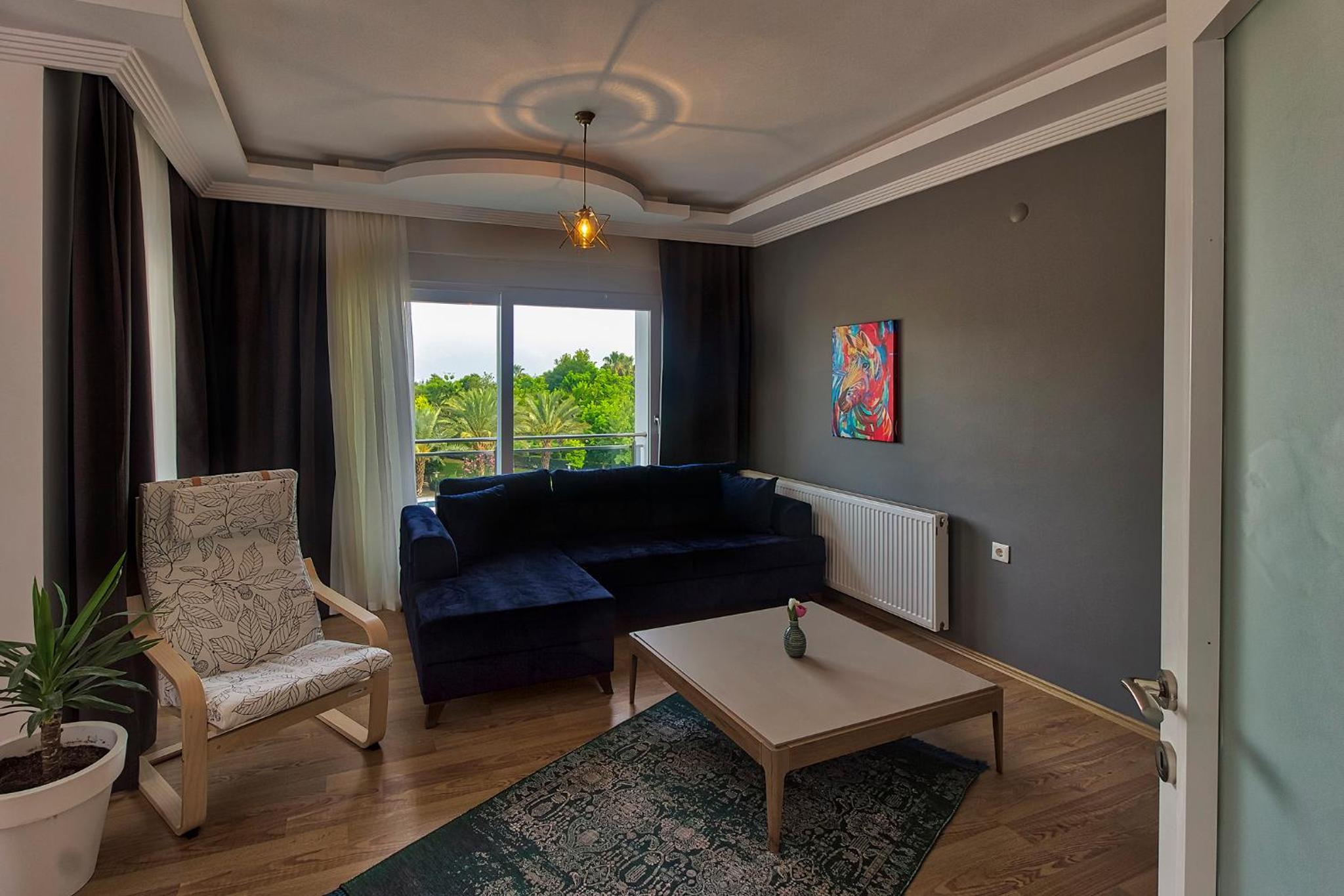 Deluxe Apartment