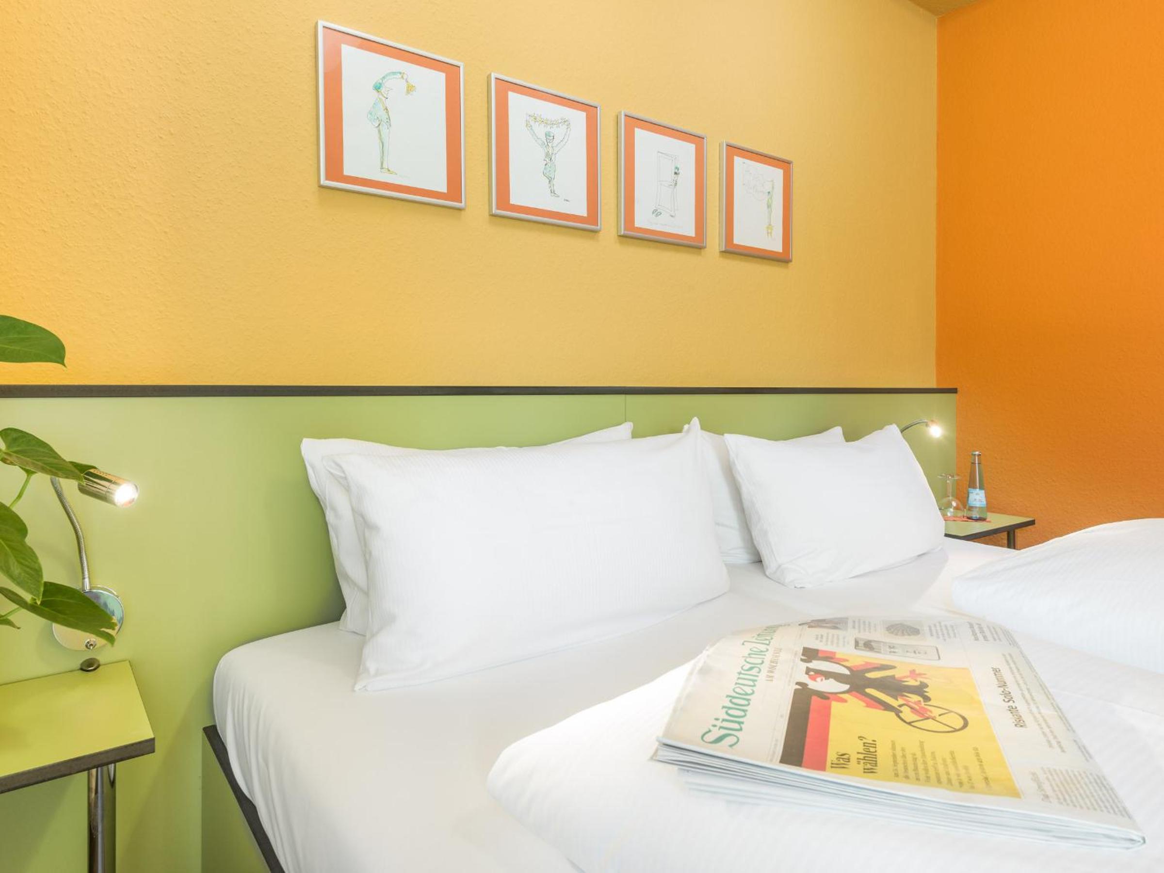 Double Room - Photo 6