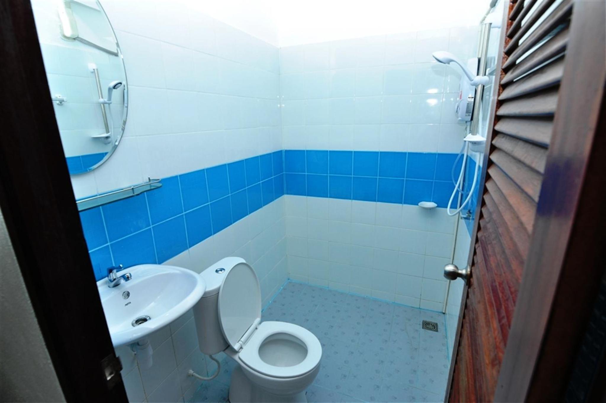Standard Double or Twin Room photo 2