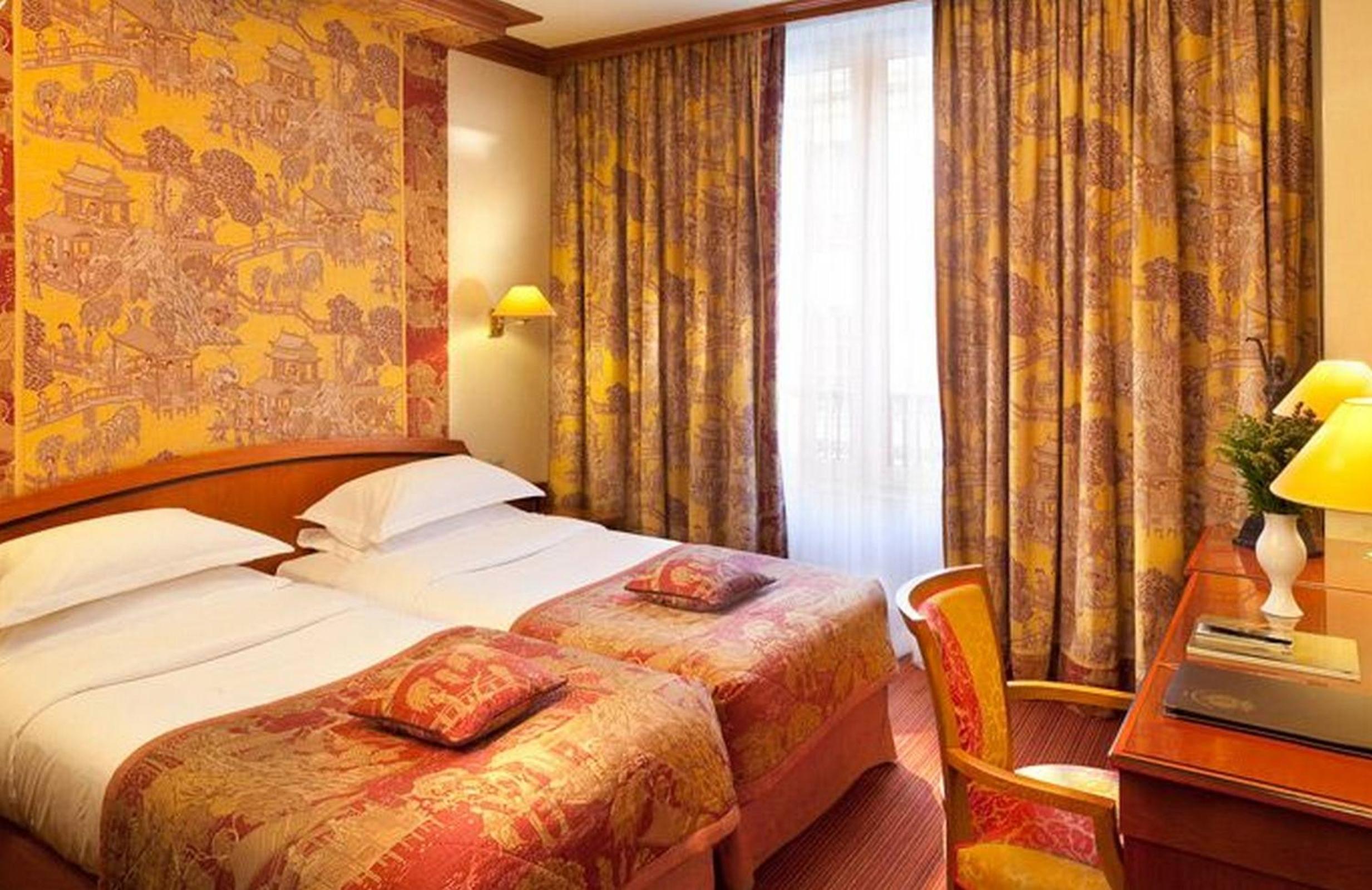 Comfort Twin Room thumbnail 5
