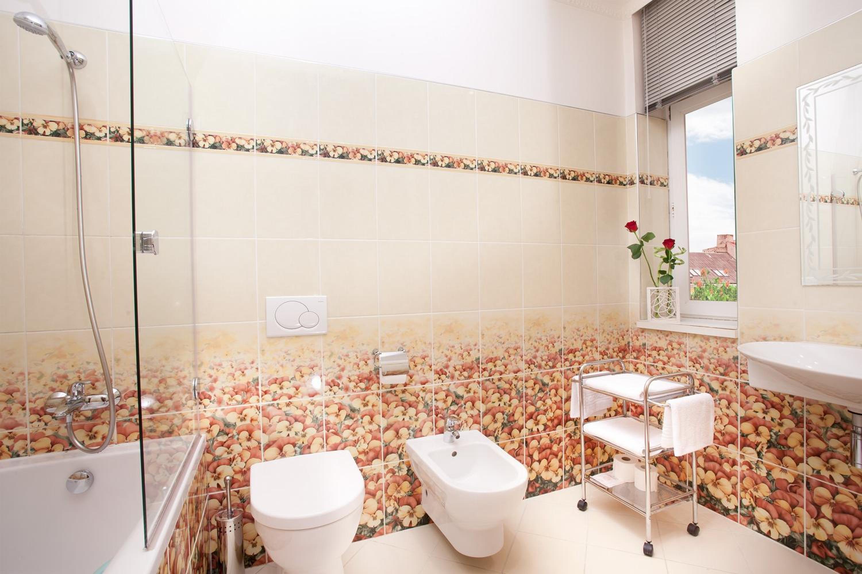 Available room